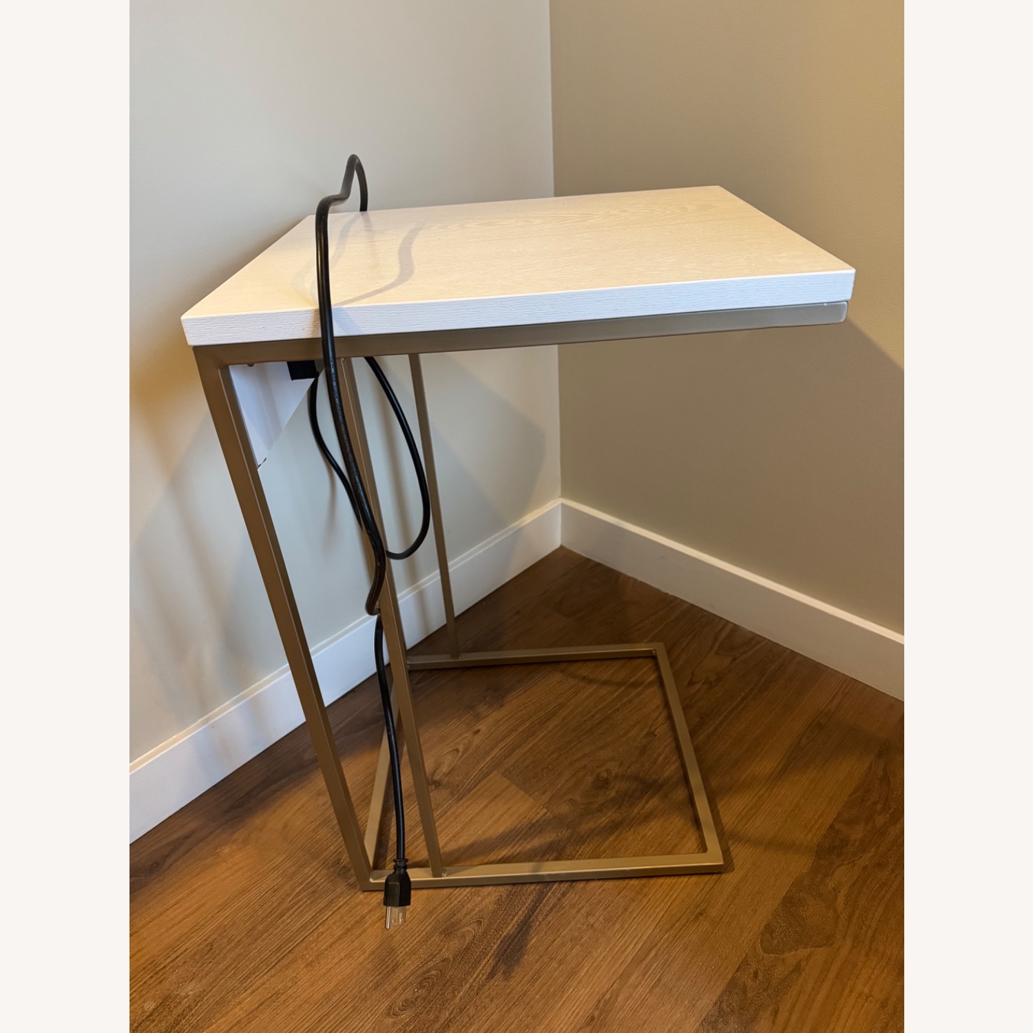 Side tTable with Connectors - image-1