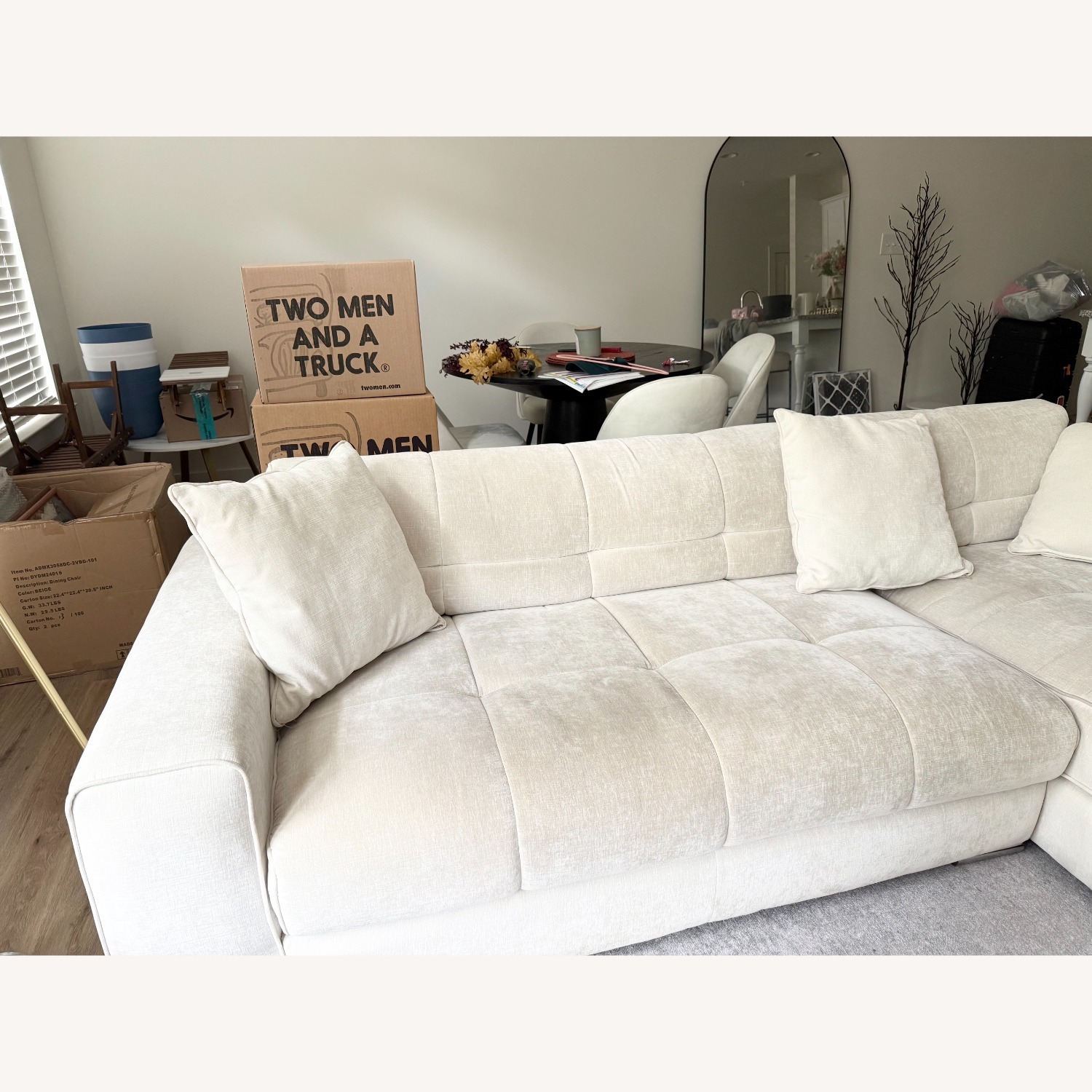 Brielle White Fabric Right Chaise Sectional - image-5