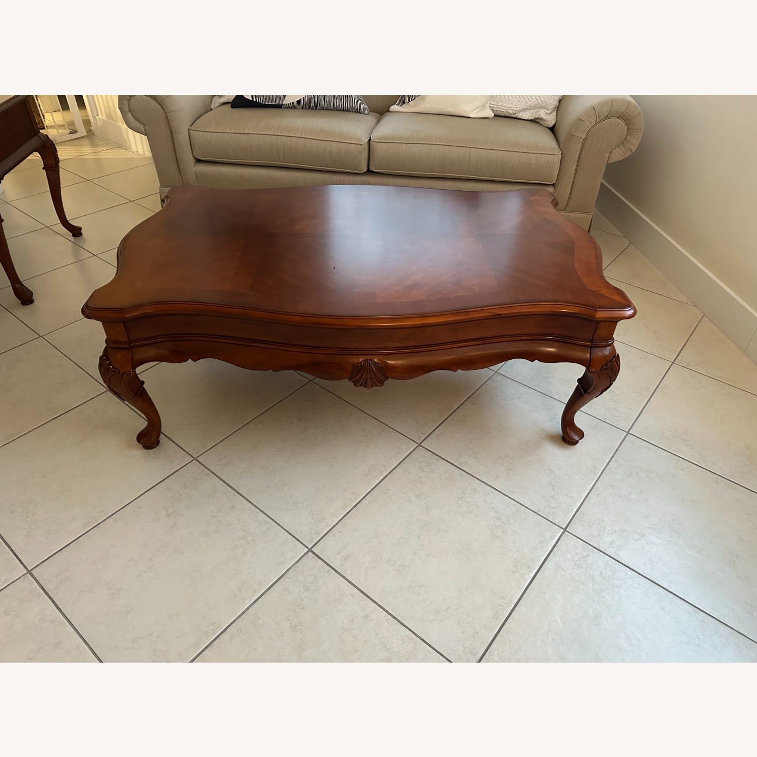 Thomasville Living Room 3 Table Set - image-1