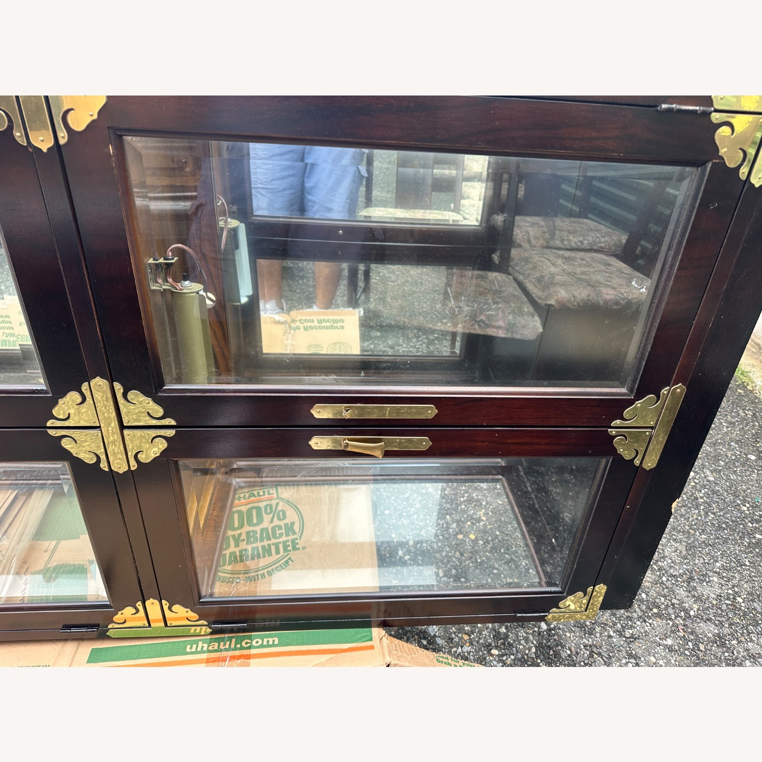 Chinese Style Curio Cabinet - image-3