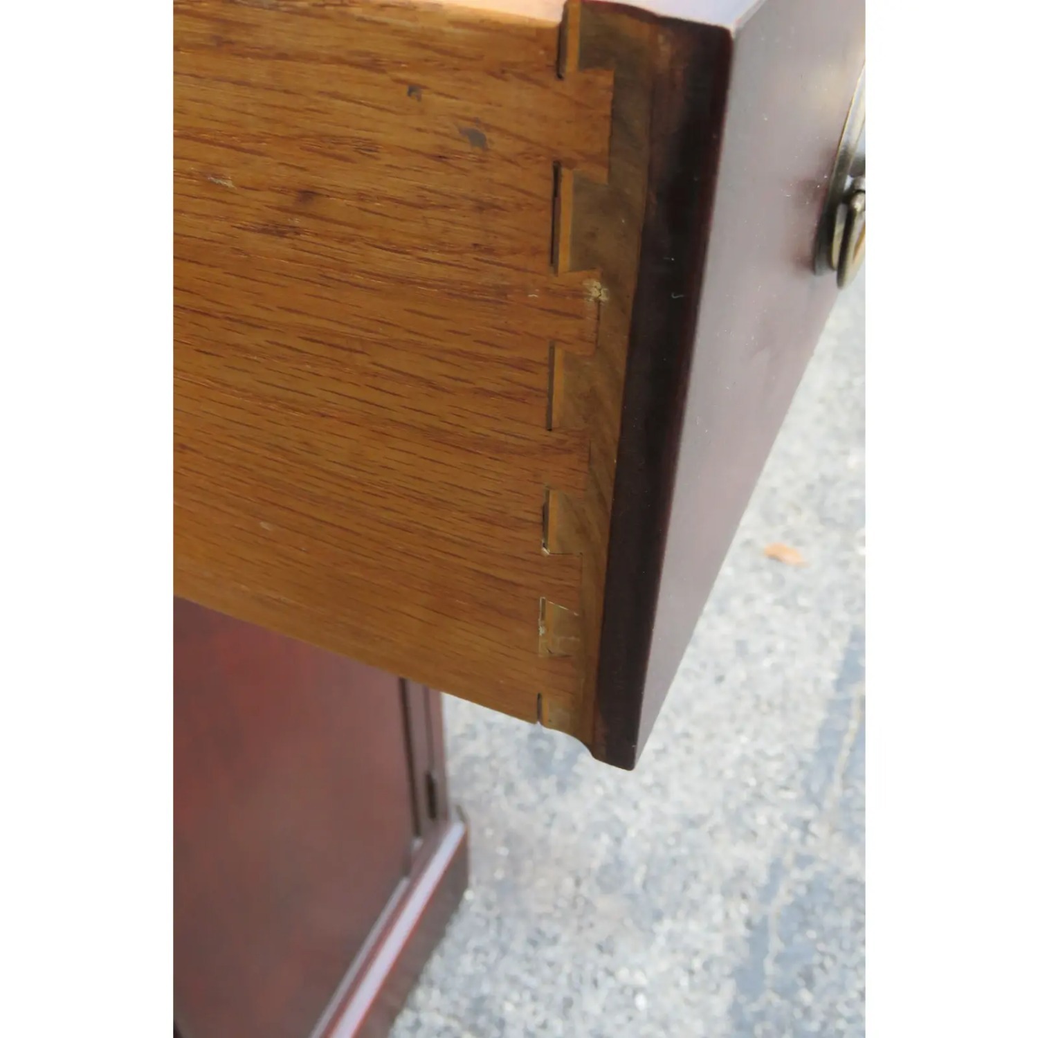 Drexel Mahogany Server Buffet - image-4