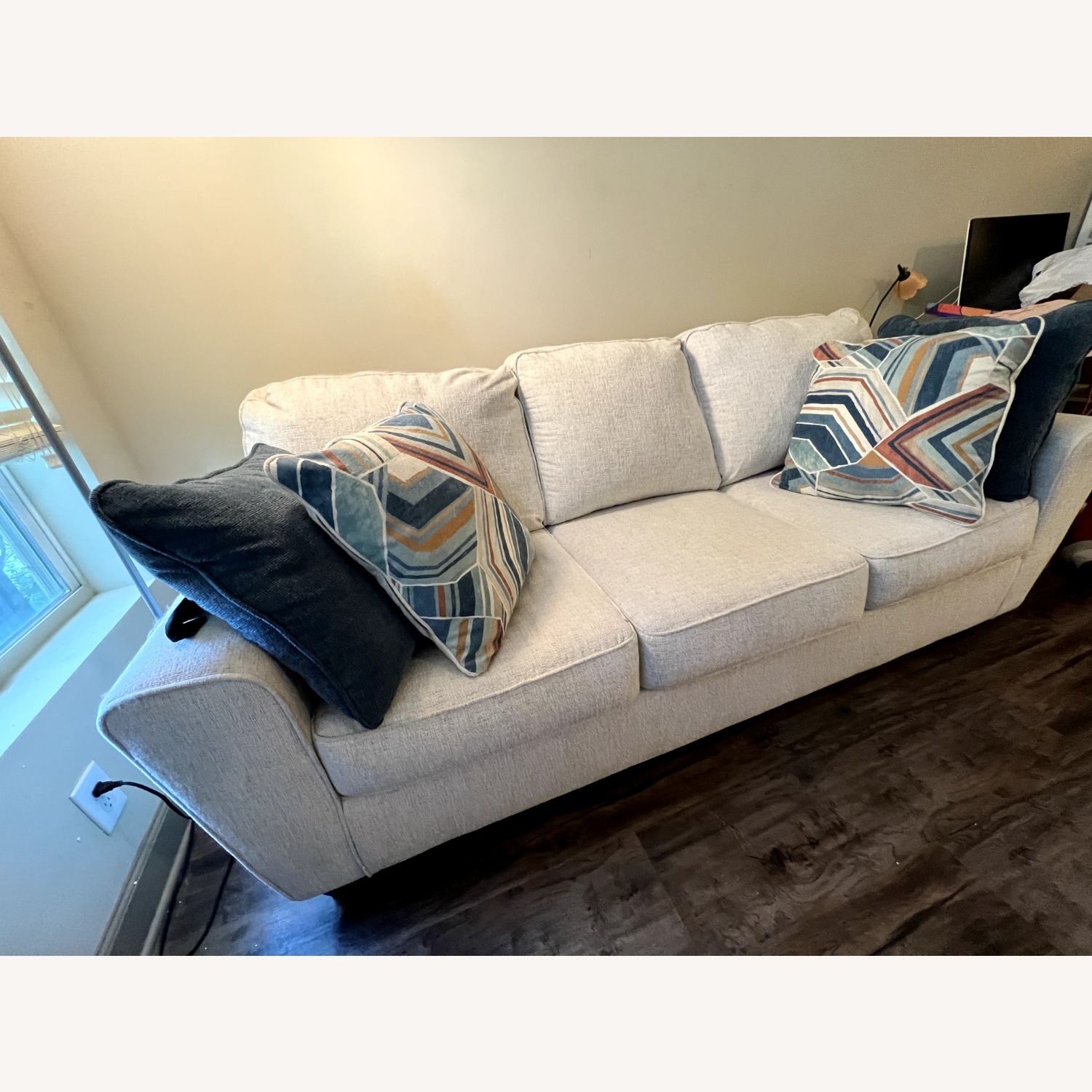 Ashley Furniture Cashton Couch - image-1