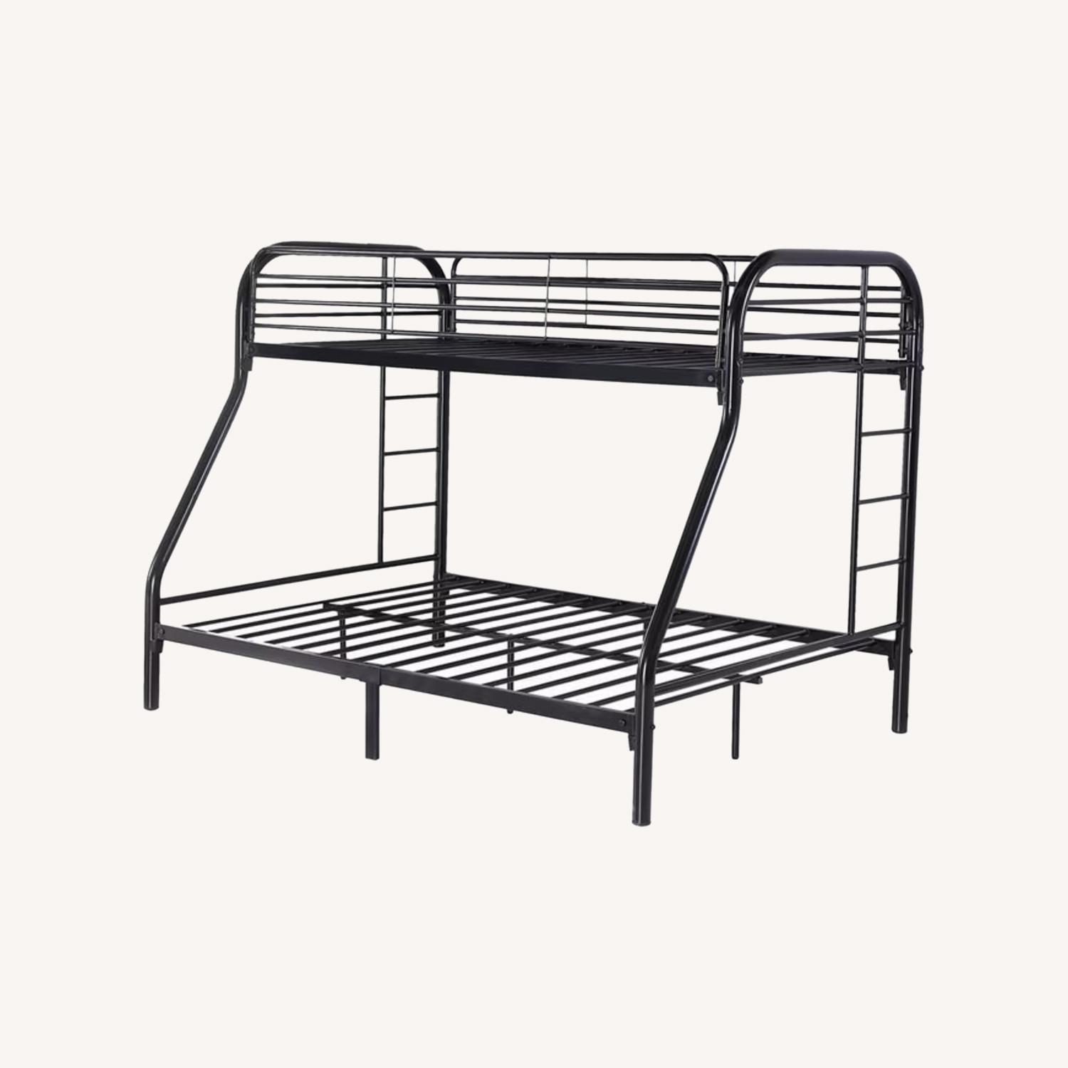 Bunker Bed Twin over Full Steel - image-0