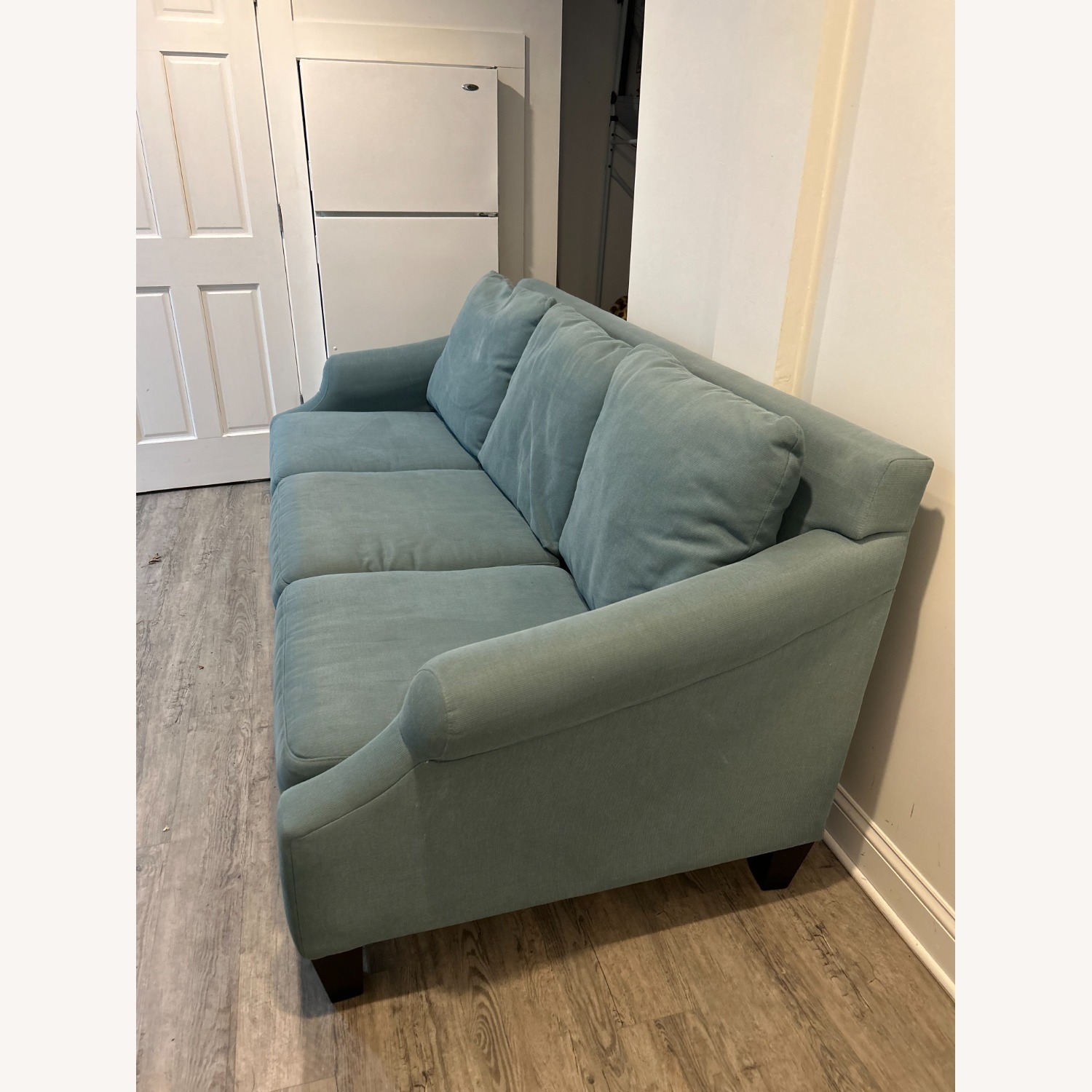 HM Richards 3 Seater Sofa - image-2