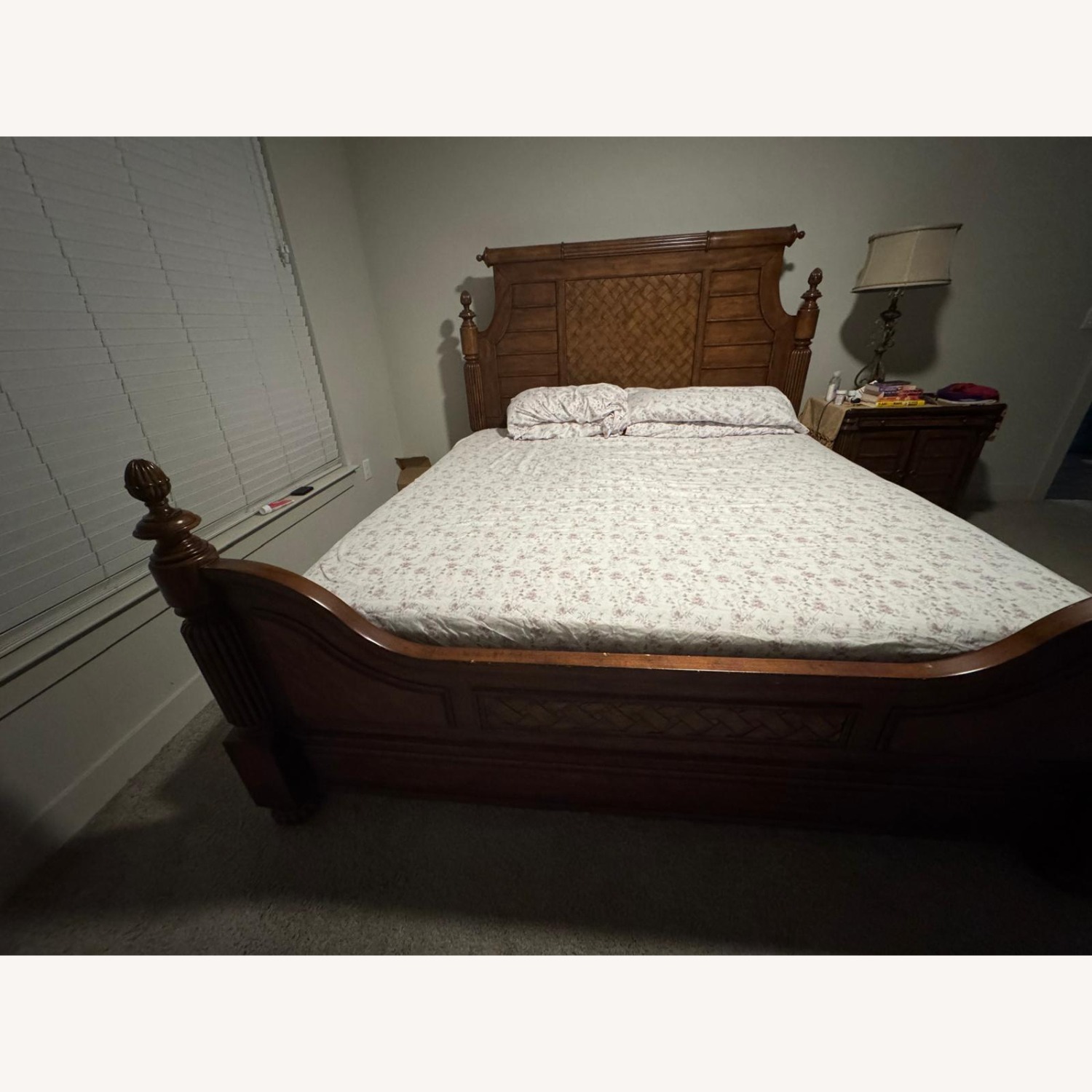 High Quality Solid King Size Bed Frame - image-2