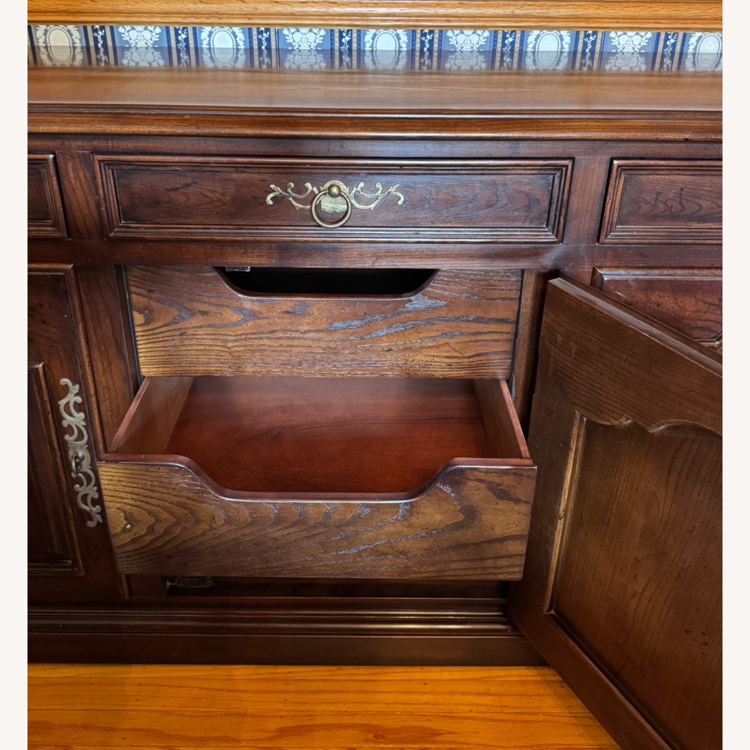 Henredon Elegant Solid Wood Henredon Credenza - image-4