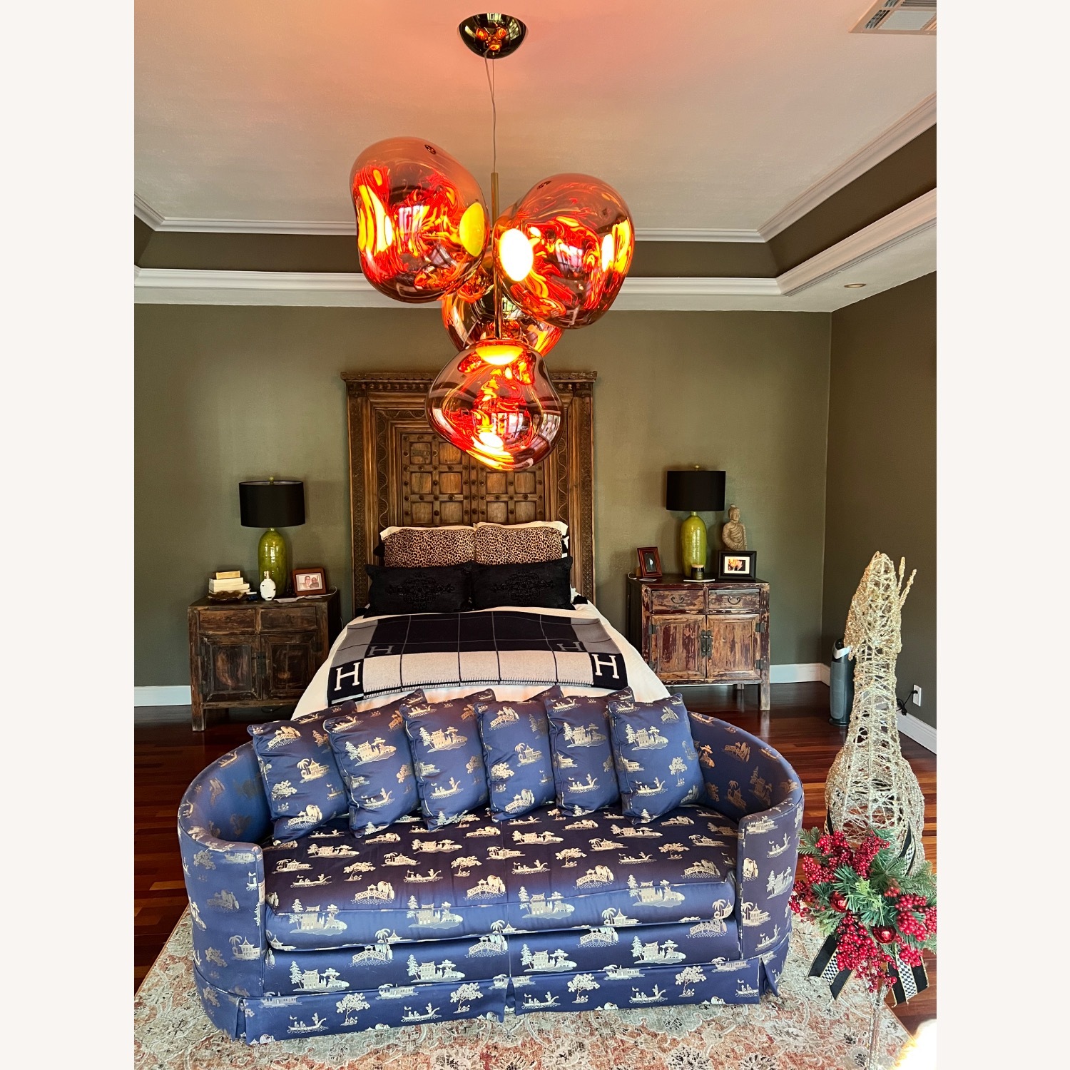 Vintage Silk Loveseat - image-1