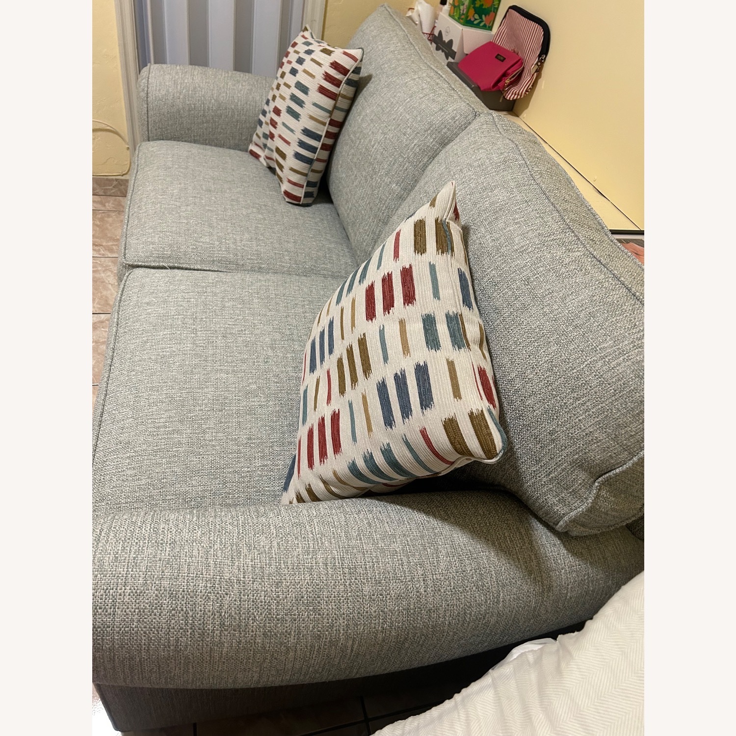 Rooms To Go Light Green/Gray Loveseat sleeper sofa - image-2