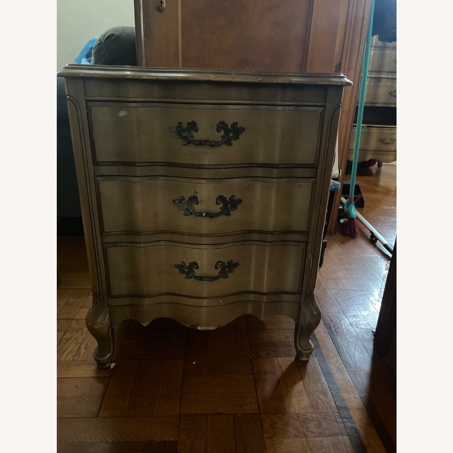 French Provincial Nightstands 1970 - image-1