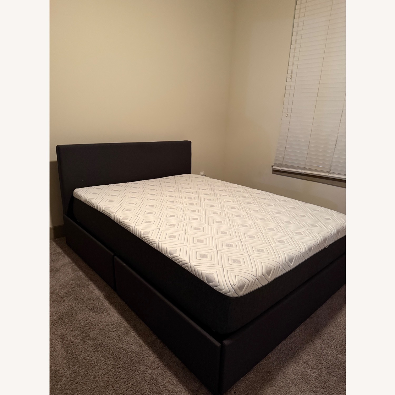 Sealey Dark Gray Bed Frame - image-4