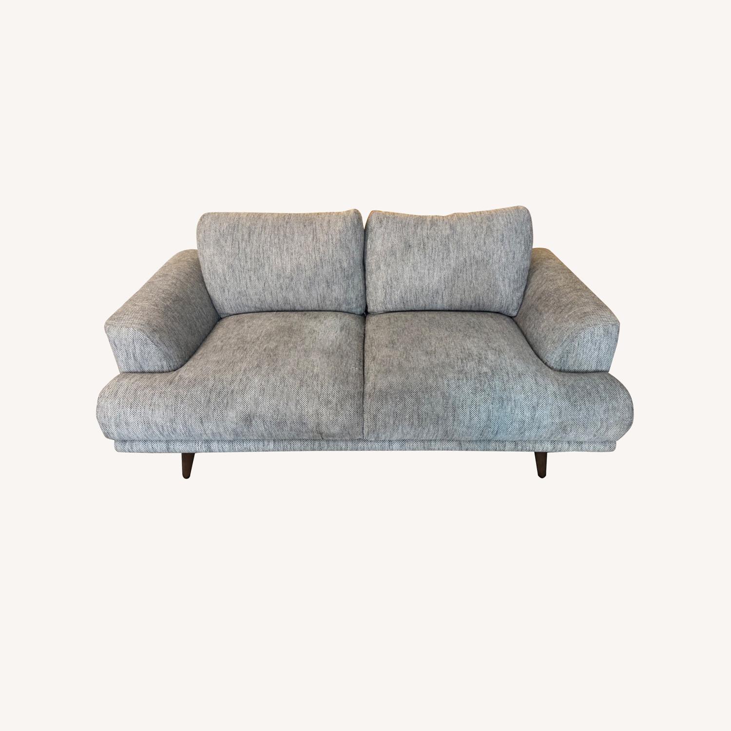 Loveseat - image-0