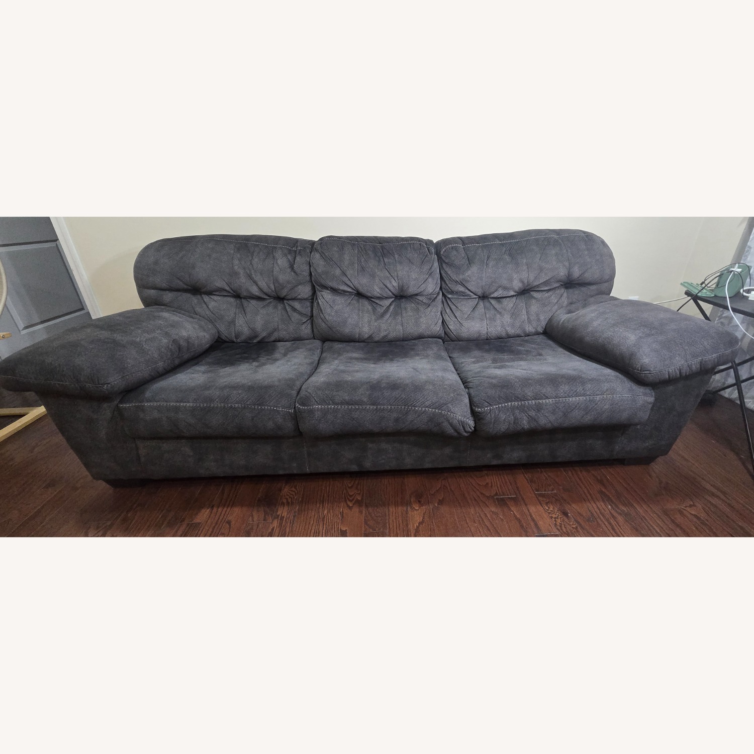 Ashley Furniture Accrington 3 Seater Sofa - image-3