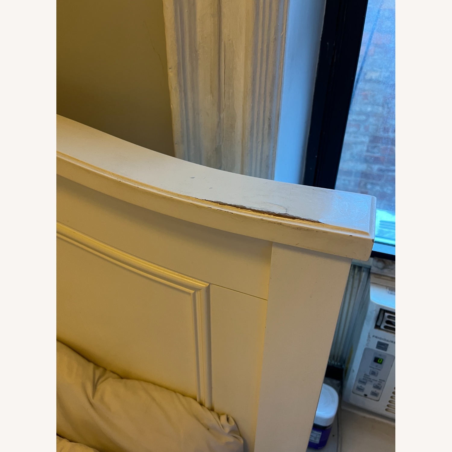 White Pottery Barn Chelsea Full Bed W Storage - image-3