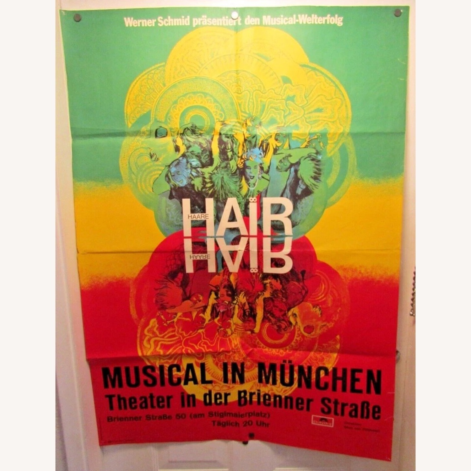 Hair Musical in Munchen Poster Theater - image-2