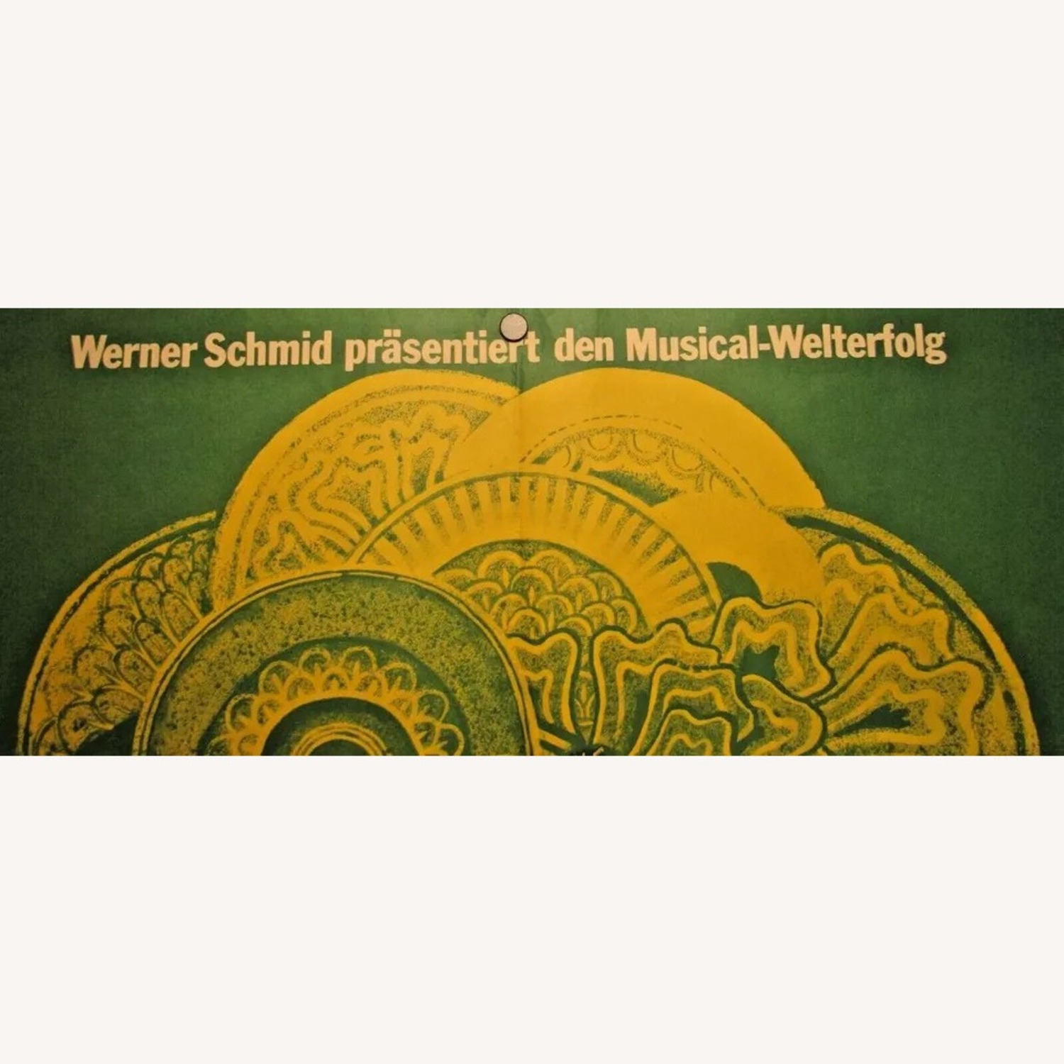 Hair Musical in Munchen Poster Theater - image-4