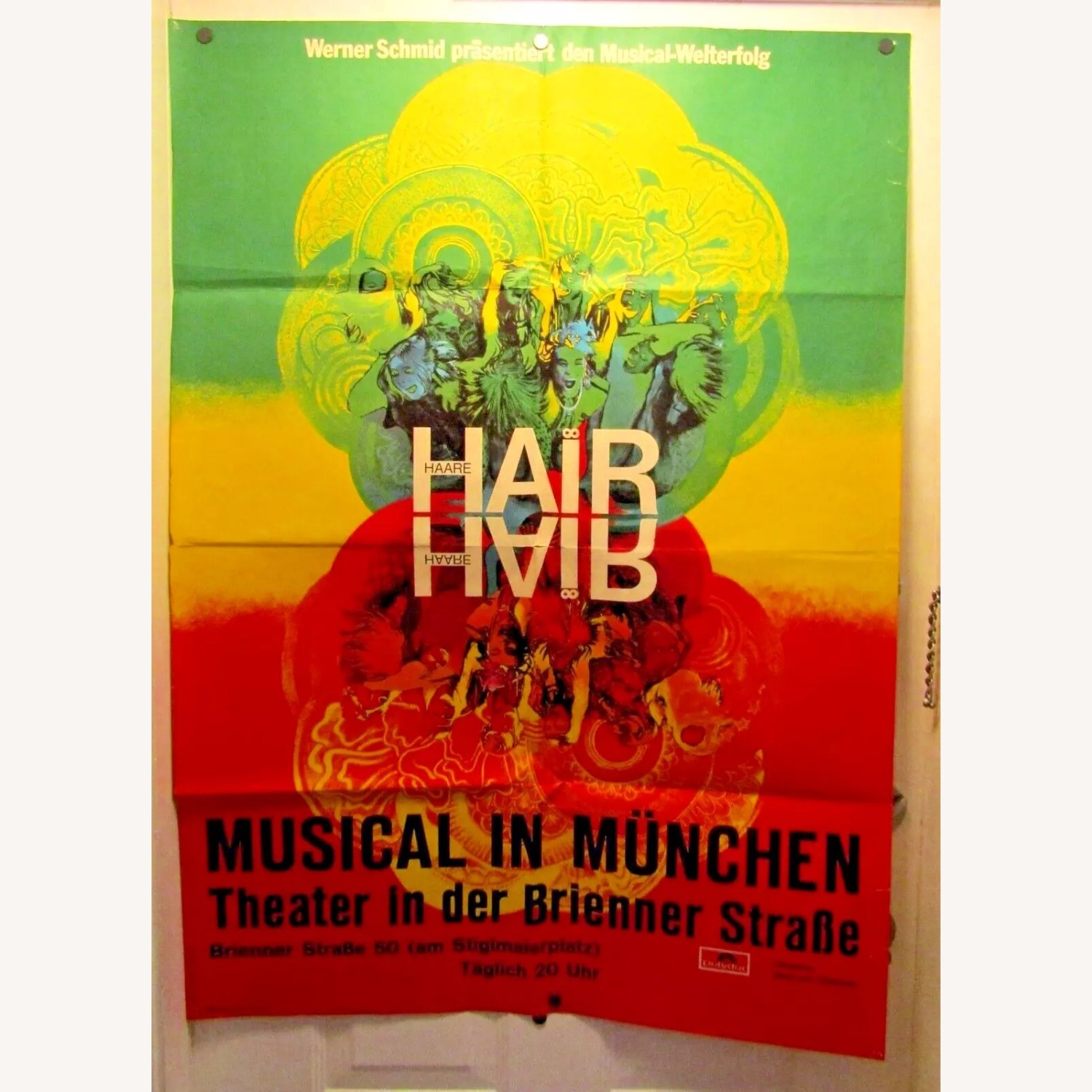 Hair Musical in Munchen Poster Theater - image-1