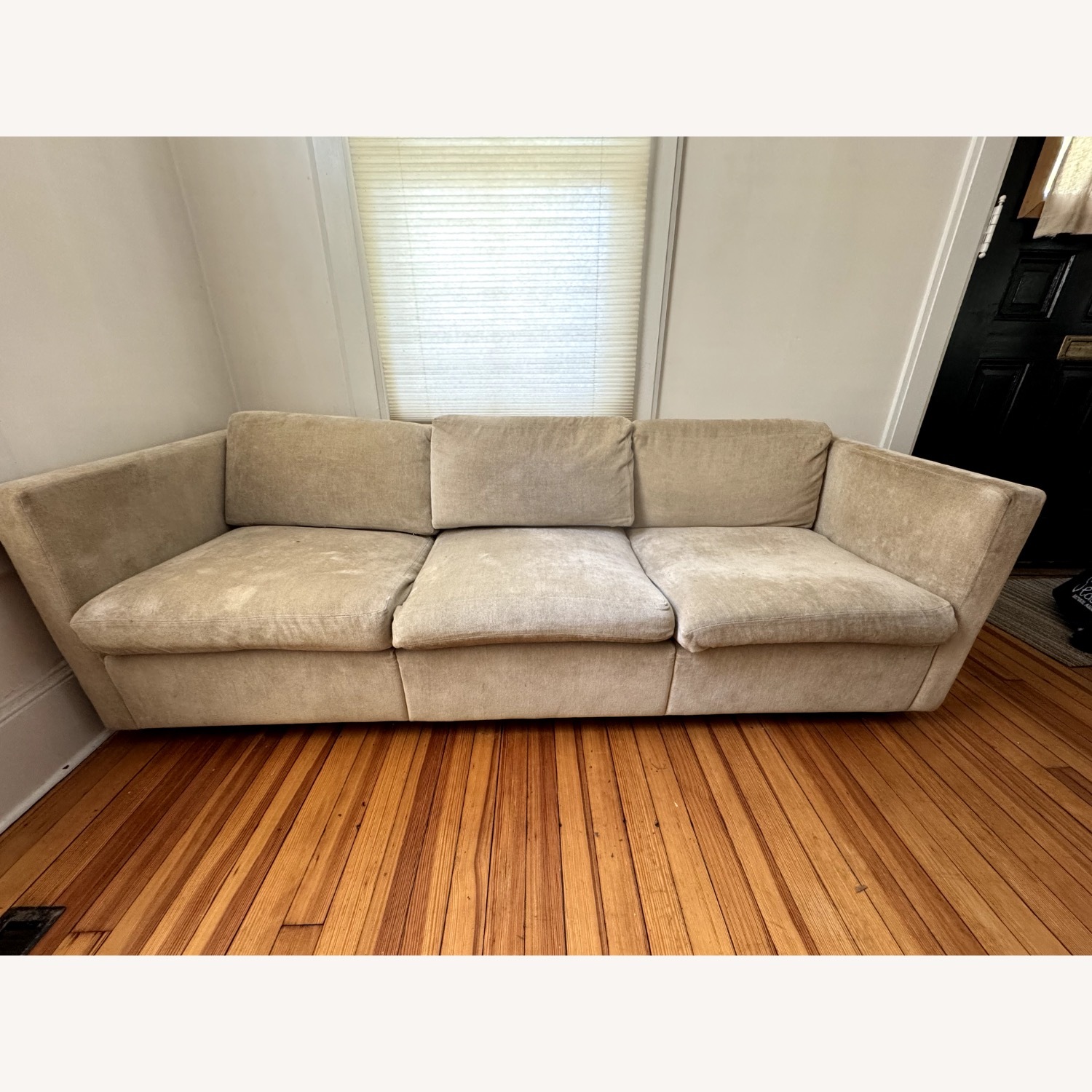 Charles Pfister Petite Sofa by Knoll - image-1