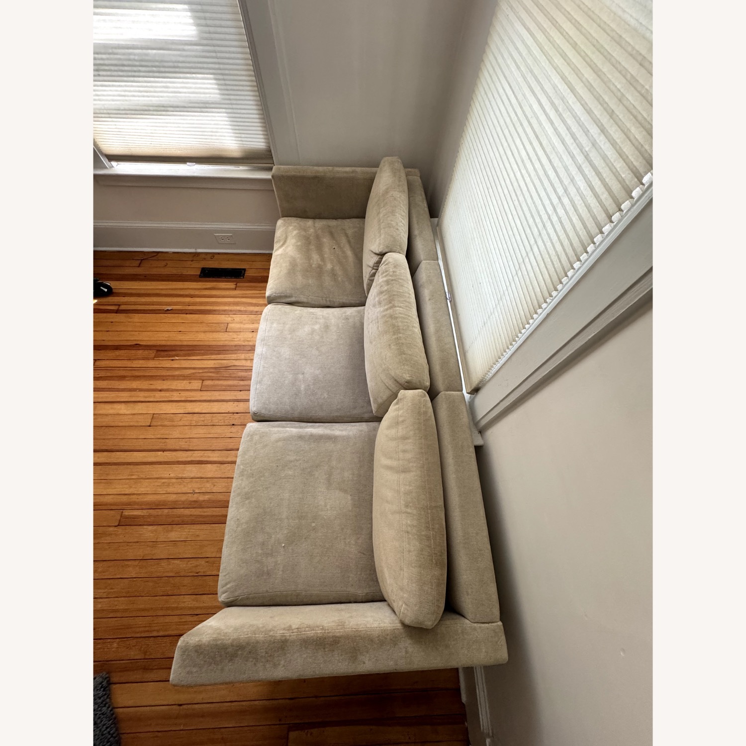 Charles Pfister Petite Sofa by Knoll - image-3