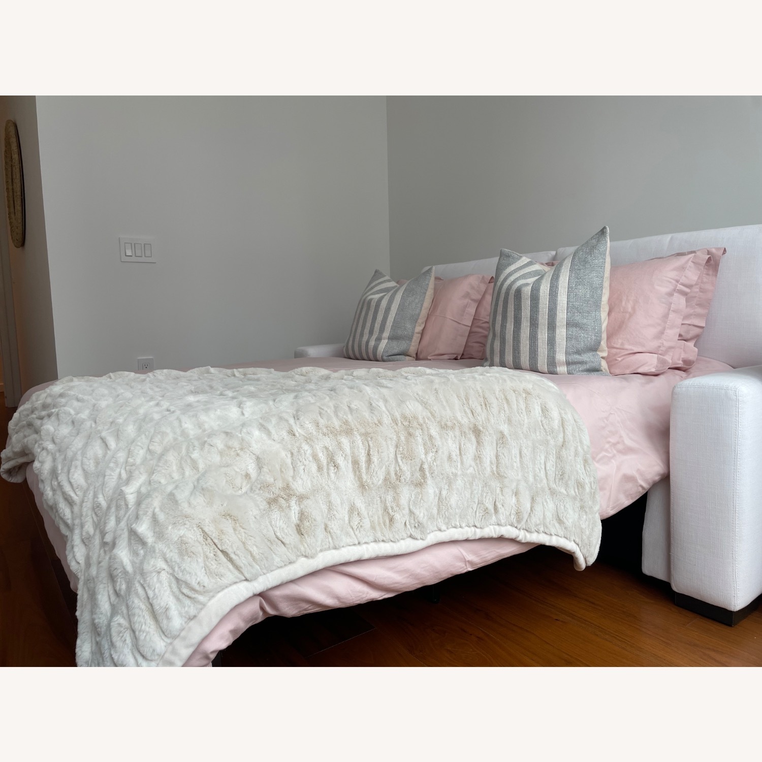 Restoration Hardware Maxwell Queen Sleeper Sofa - image-6