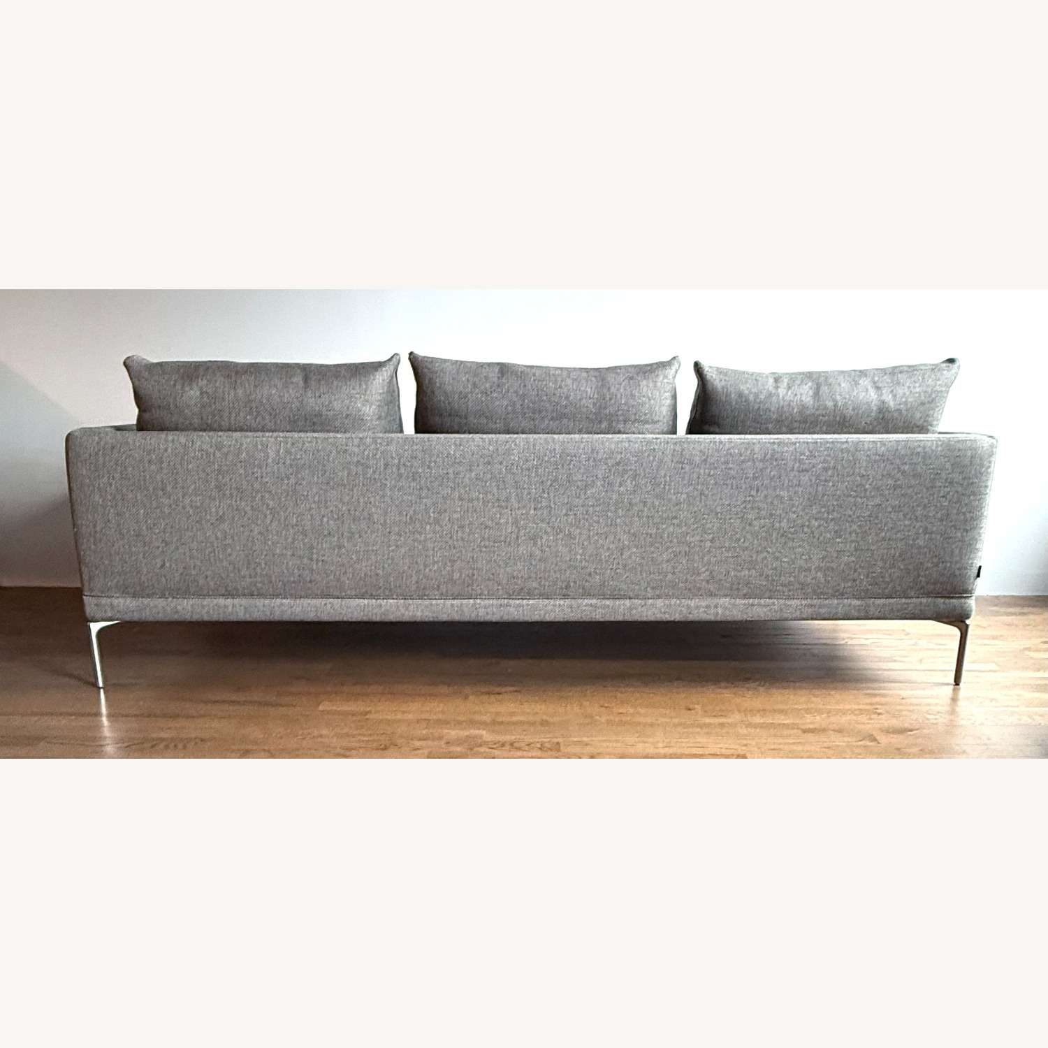 Zanotta William Monobloc Three-Seater Sofa - image-6