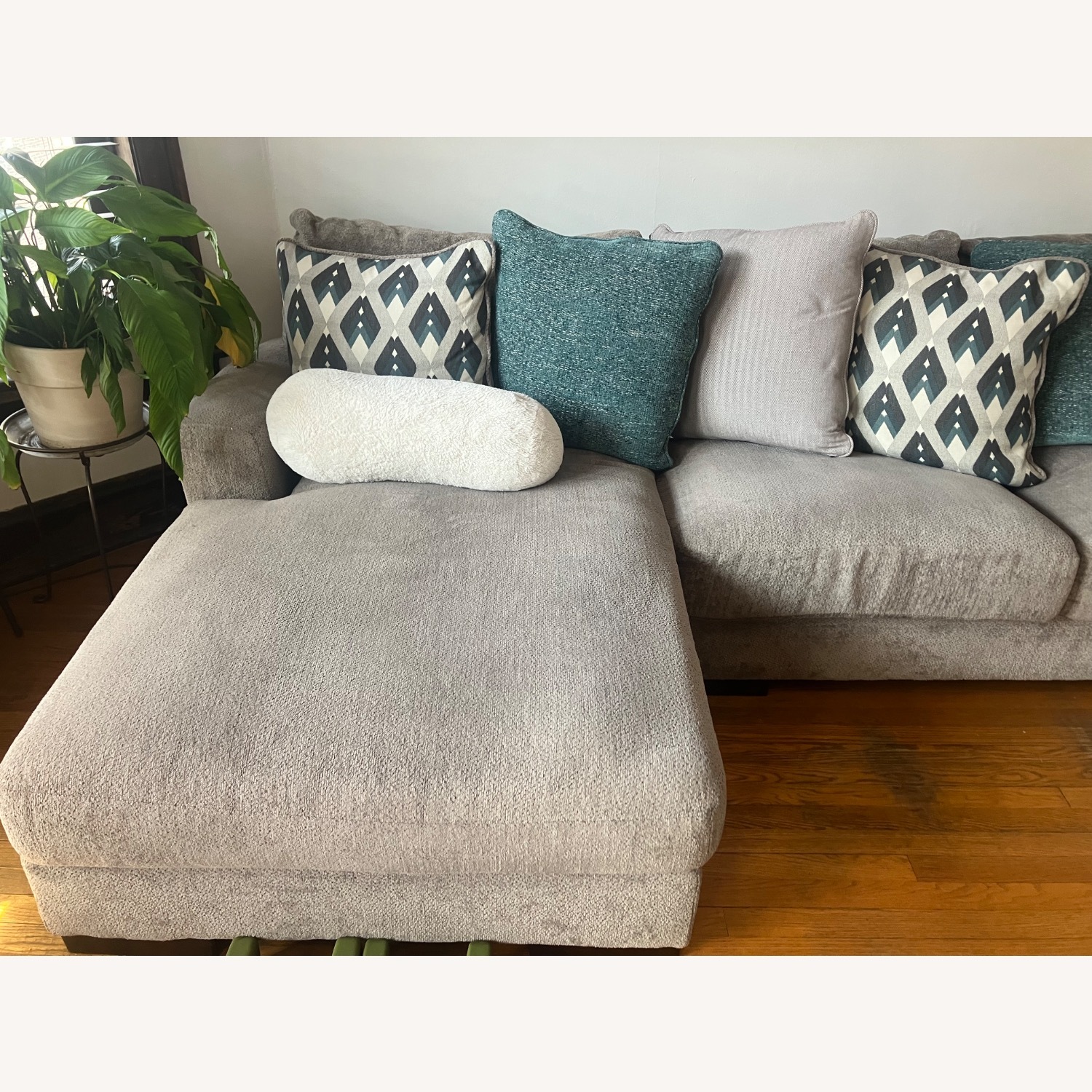 Hyde Park Chaise Sectional Sofa - image-3