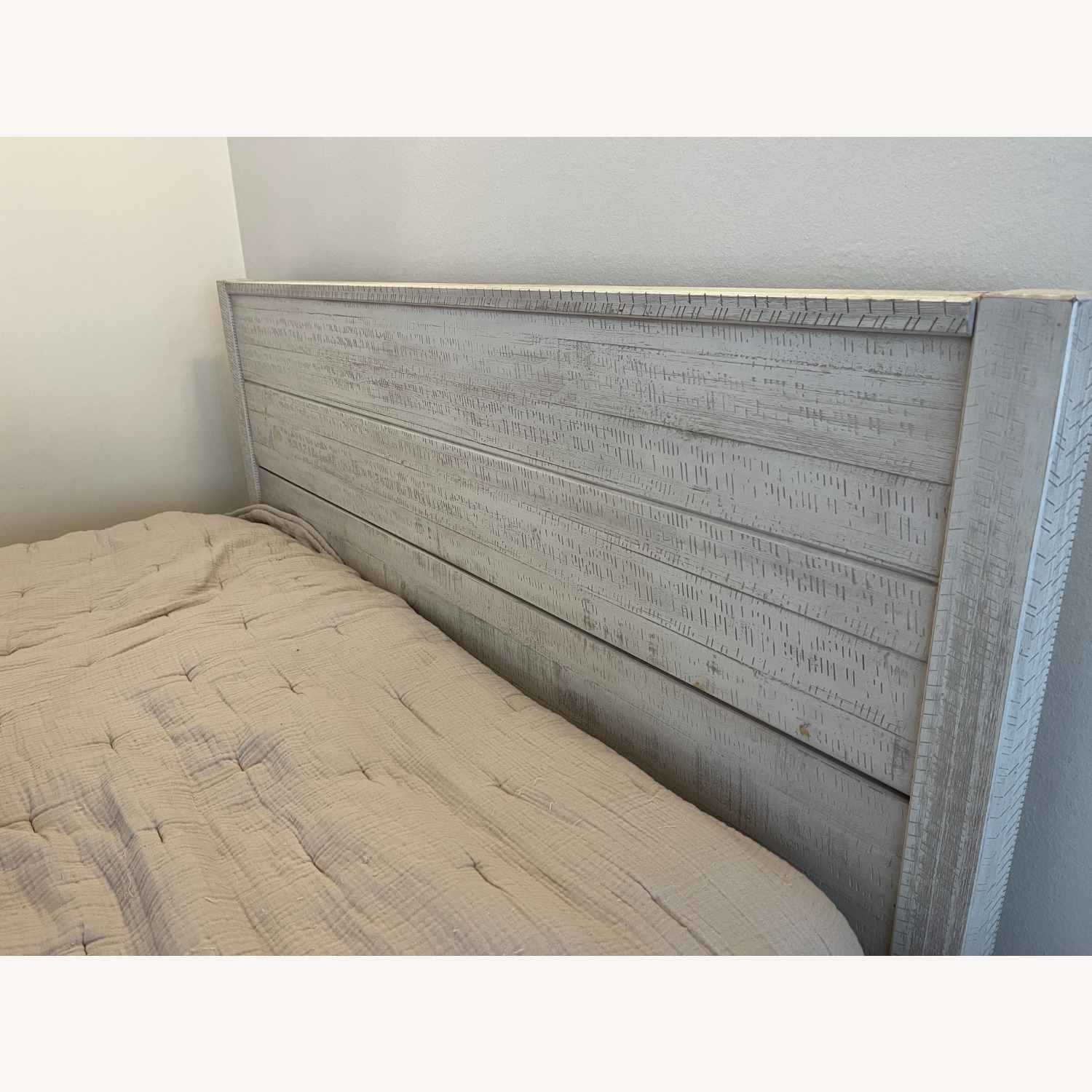 Wayfair Montauk Solid Wood Bed - image-6