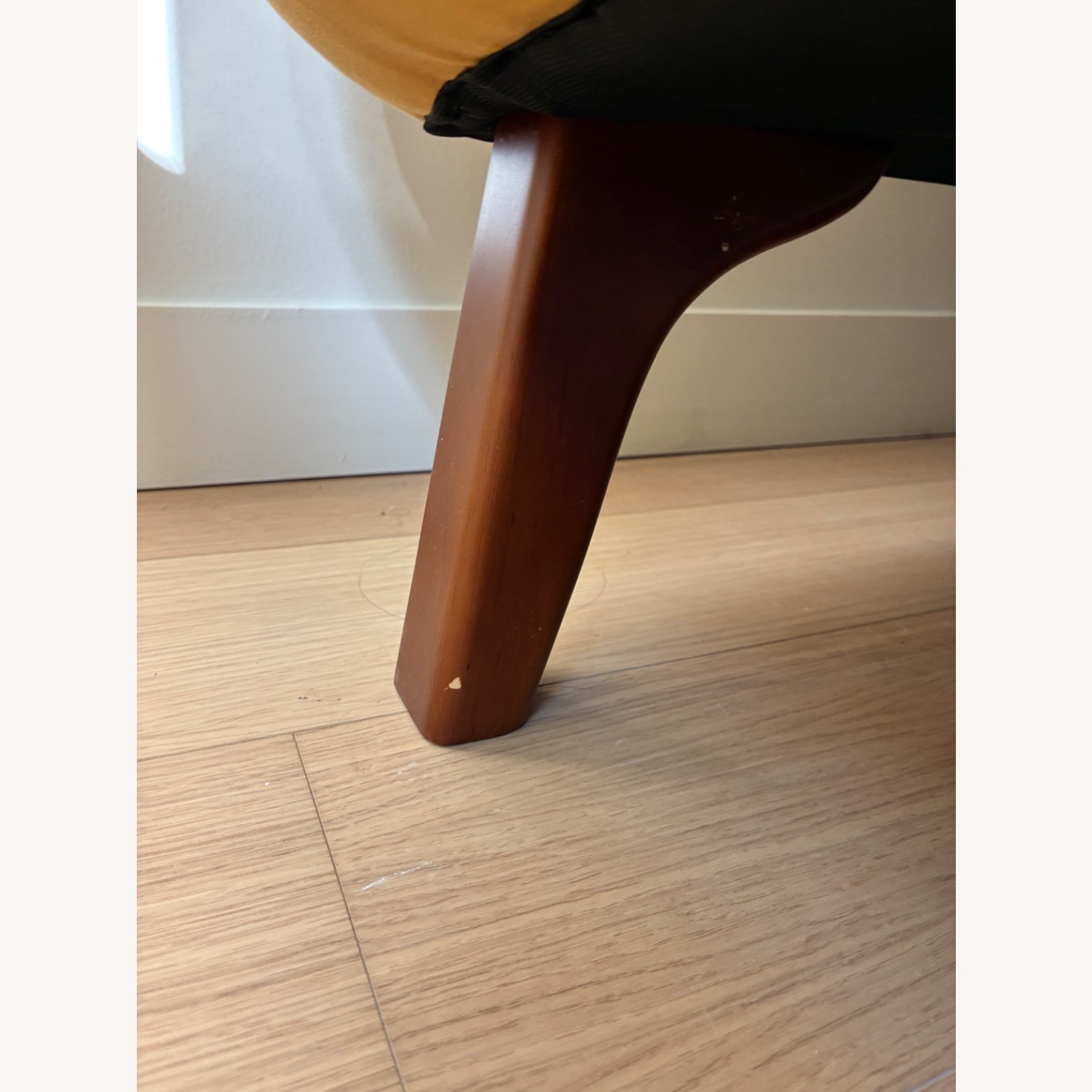 Mercury Row Ardrie Velvet Sofa - image-2