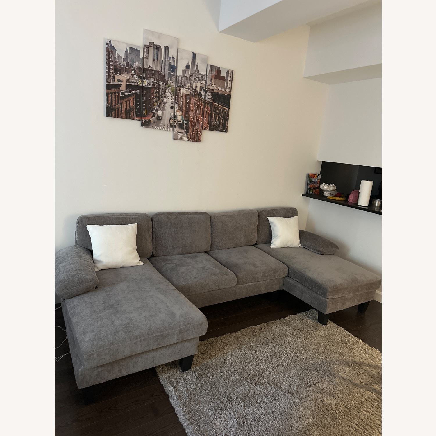 Flamaker Three Piece Sectional - image-1