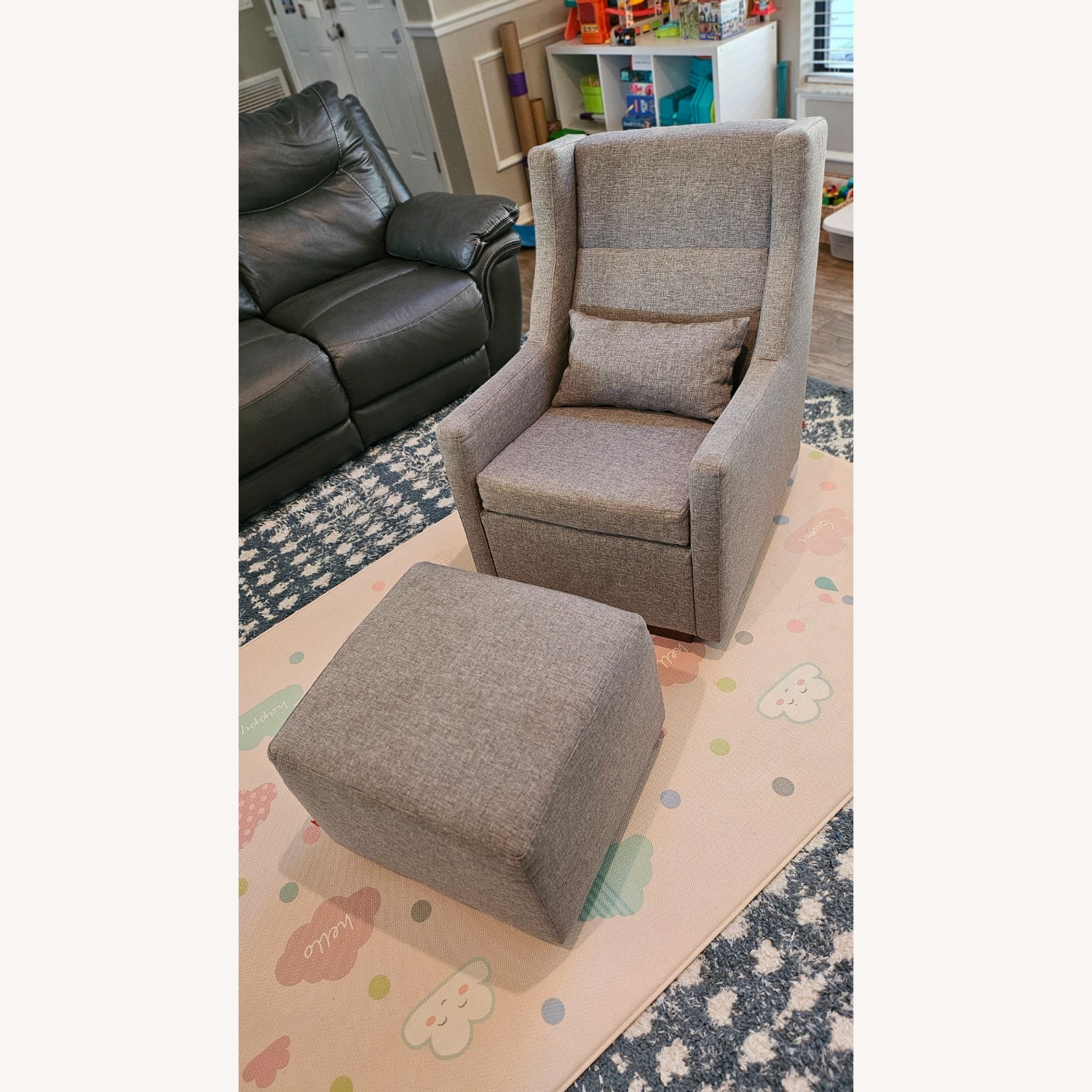 Gus Modern Sparrow Glider - image-1