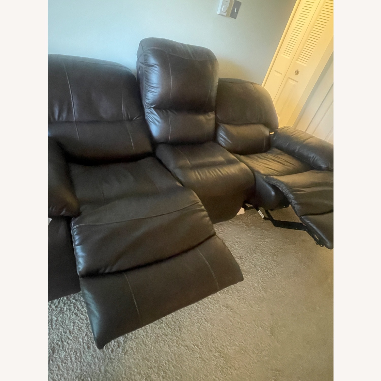 Ashley Furniture Leesworth Sofa - image-4