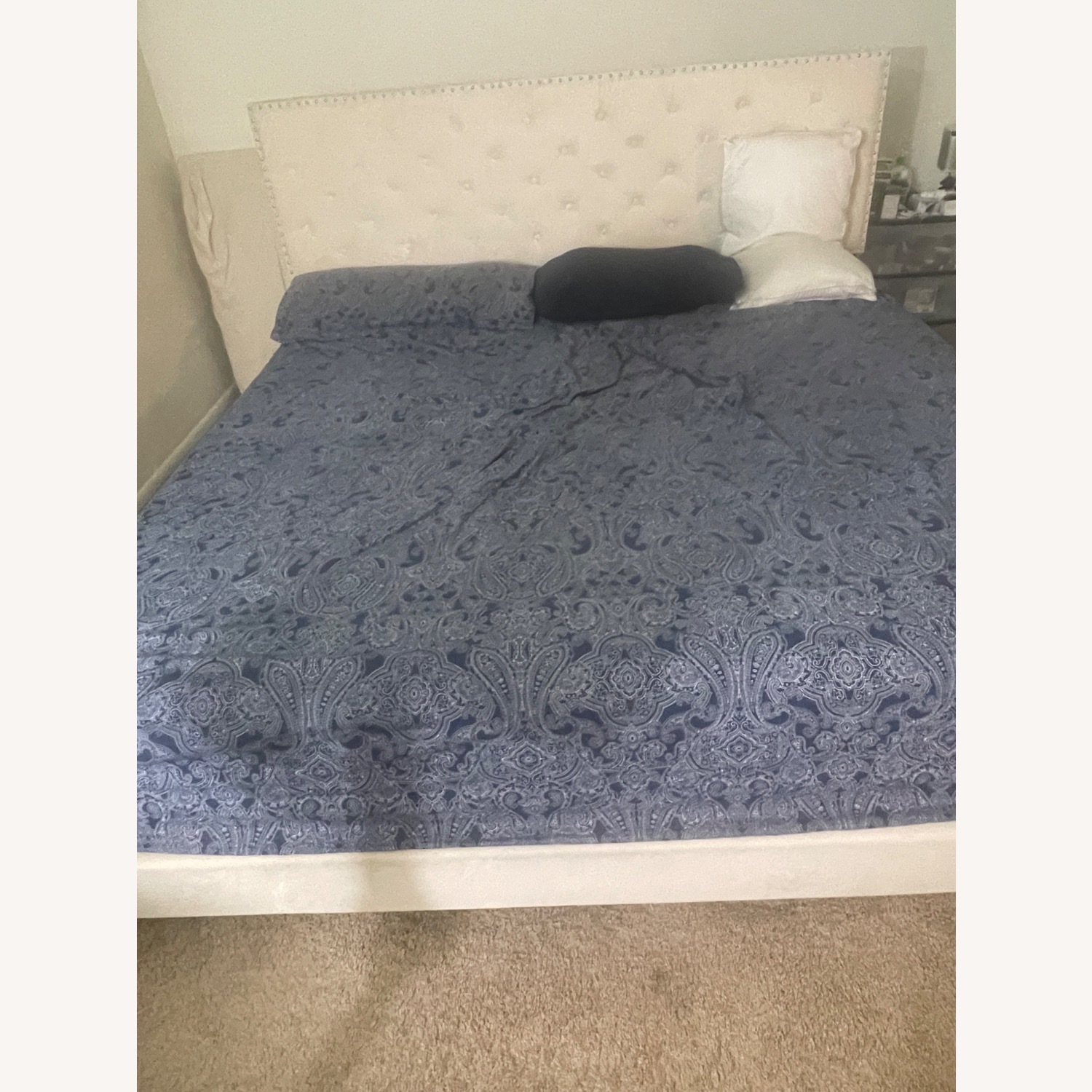 King Size Bed - image-3