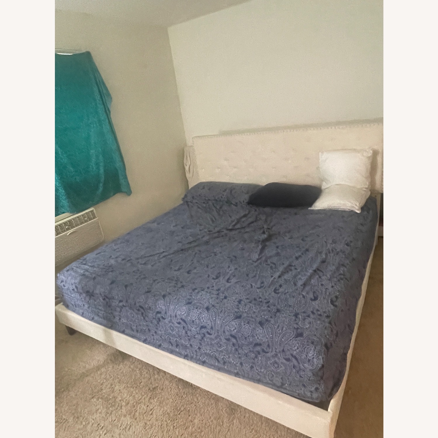 King Size Bed - image-4