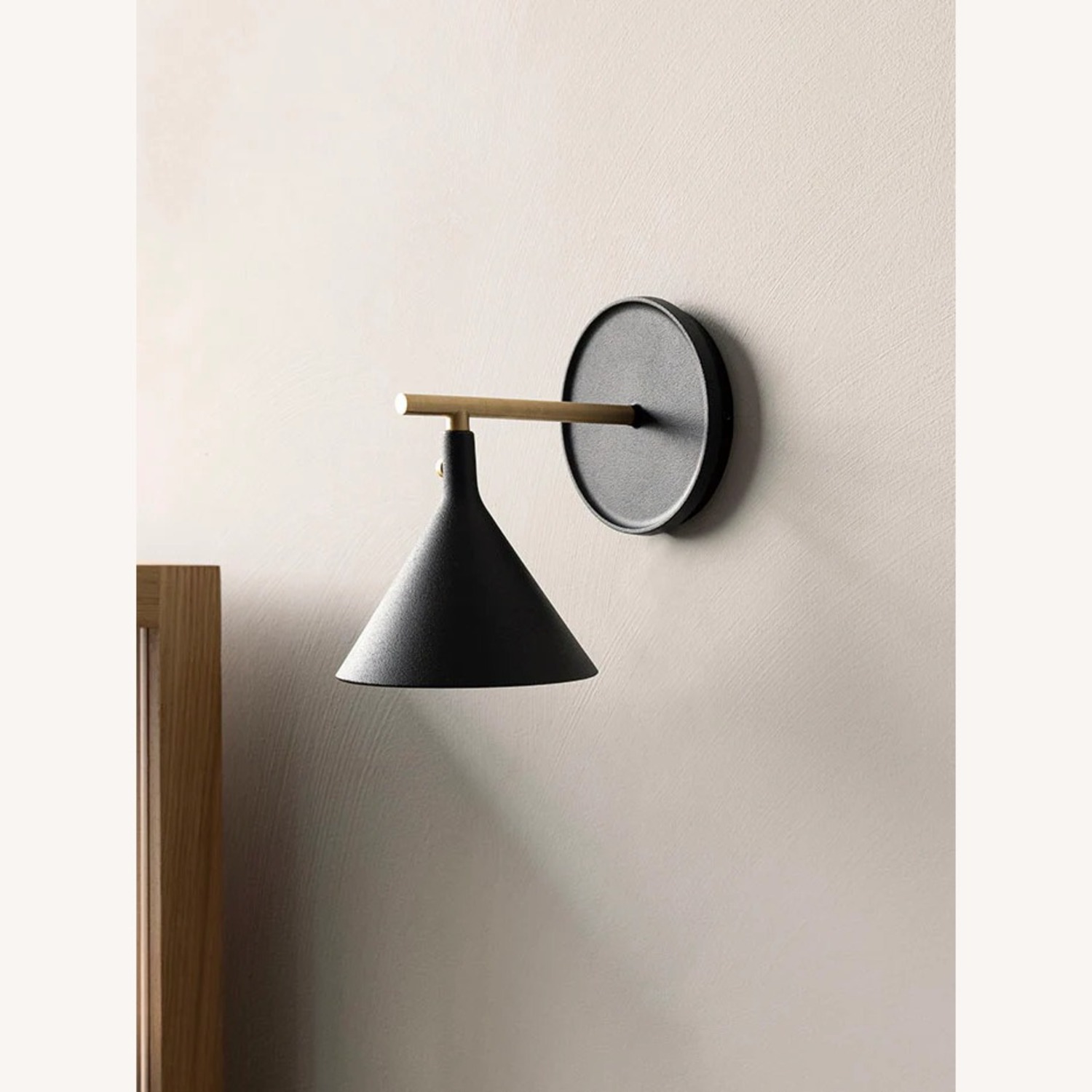 Cast Sconce Wall Lamp – Plug-in or Hardwire - image-2