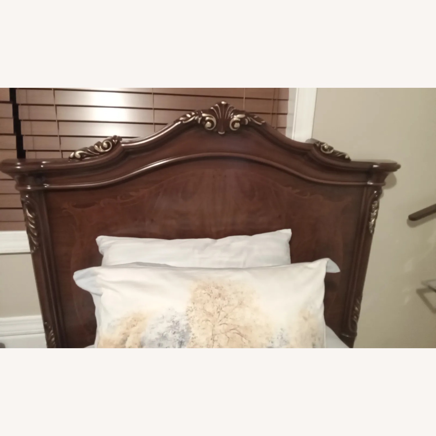 2 Twin Beds with Classic Wooden Headboards - image-4