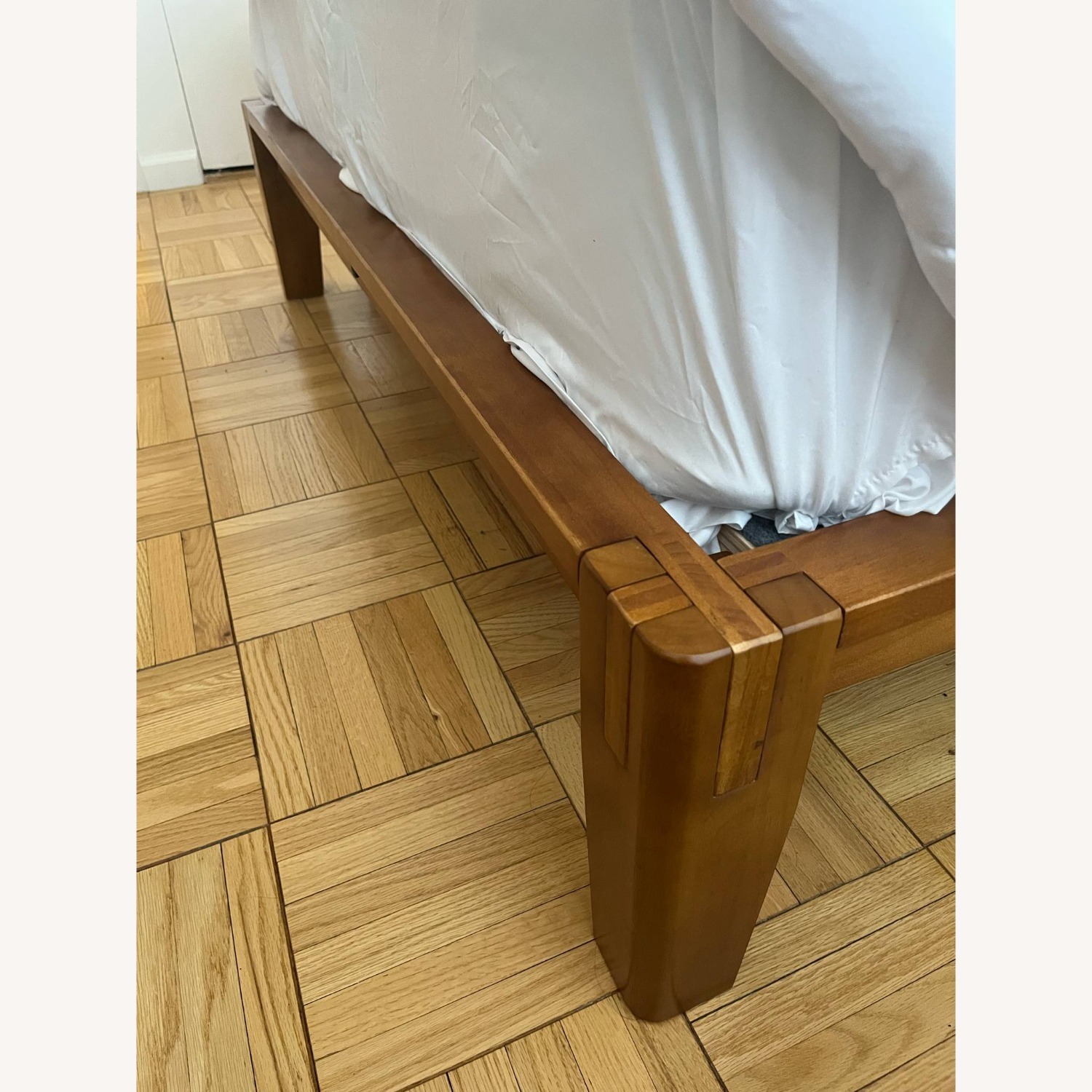 Thuma Classic Bedframe & Pillowboard Full Bed - image-3