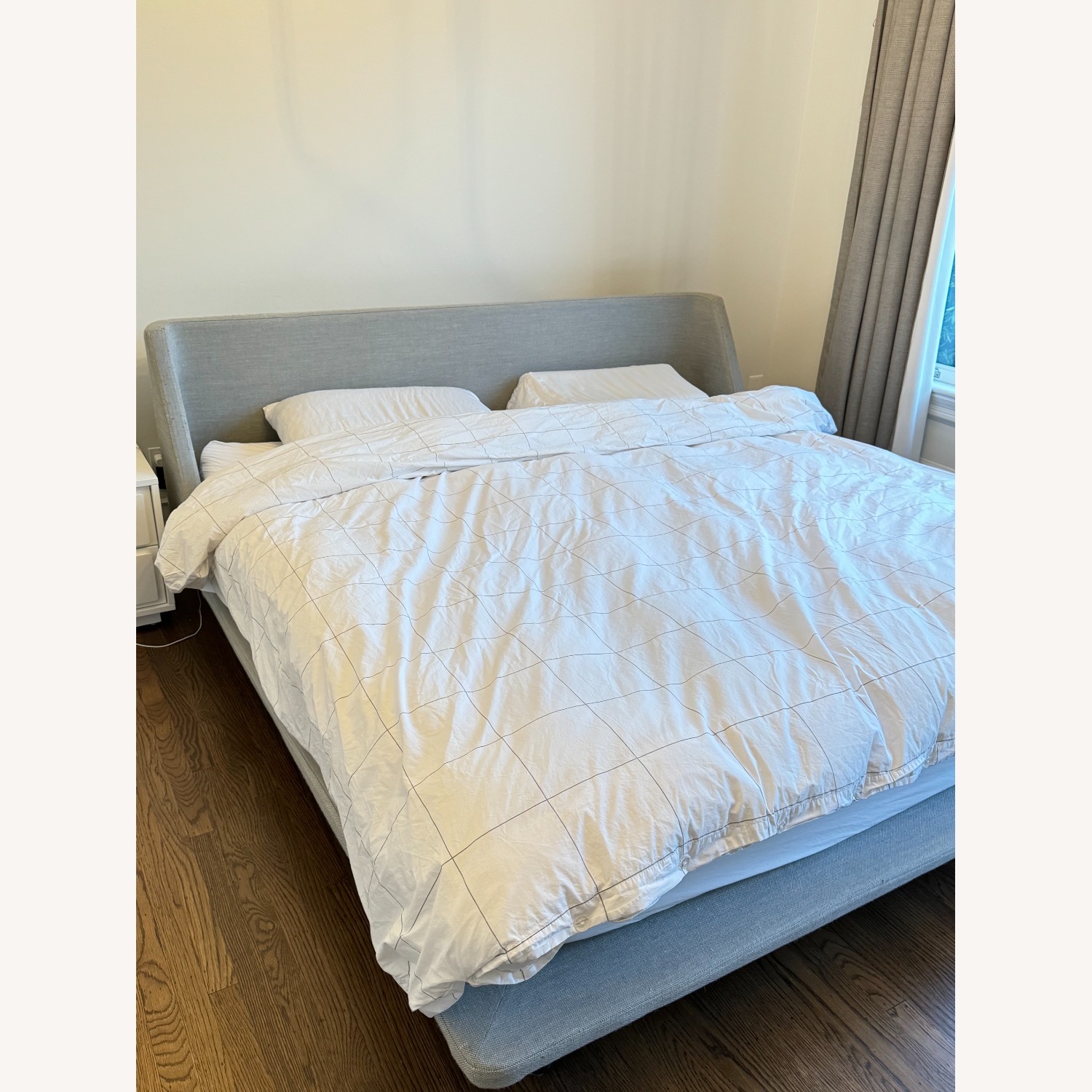 Blu Dot Light Gray Nook Bed - image-5