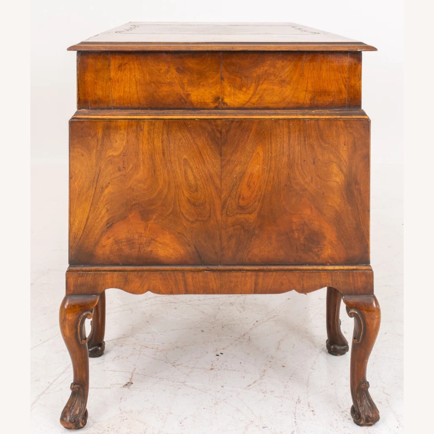 Vintage Queen Anne Desk - image-5