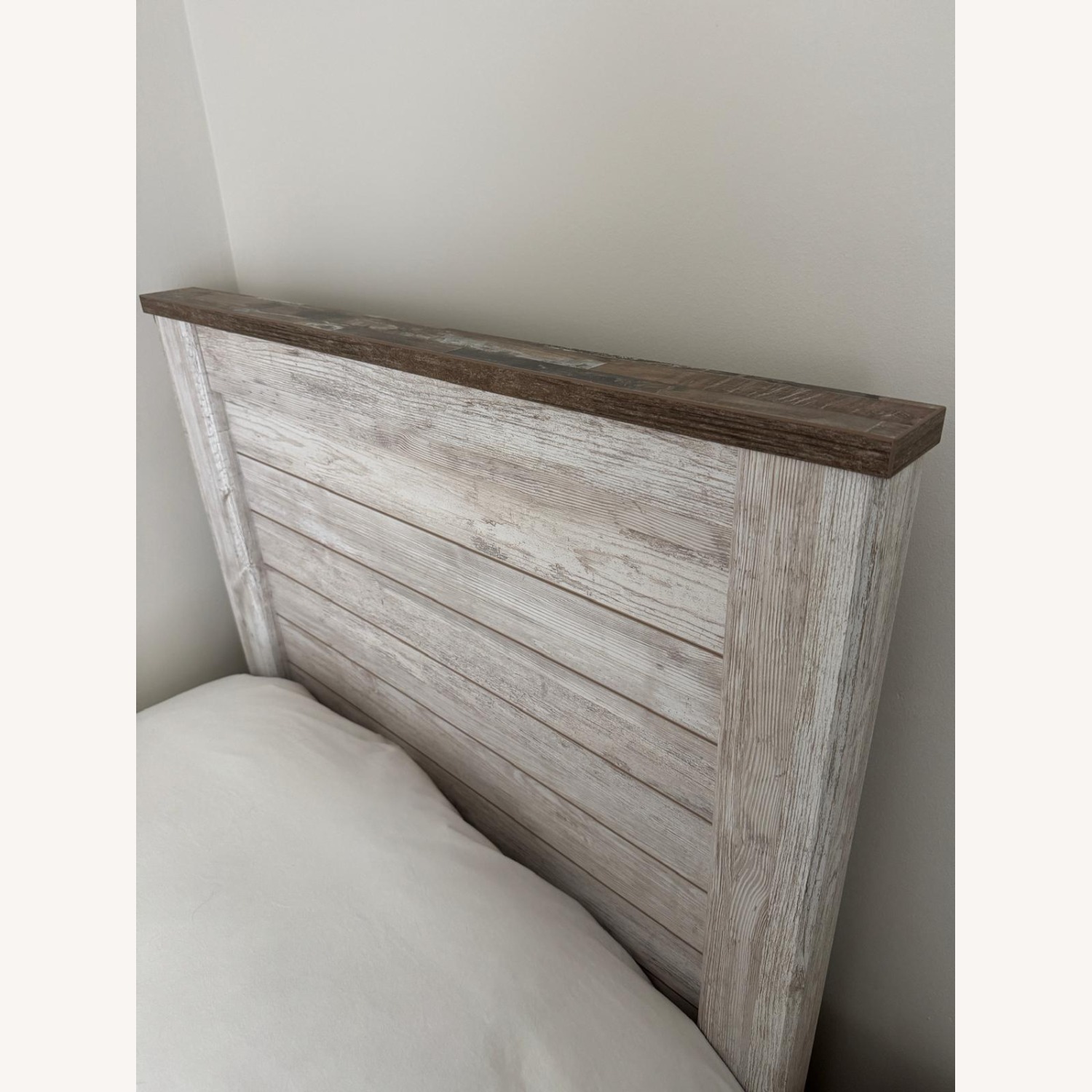 Willowton Twin Bed - image-4