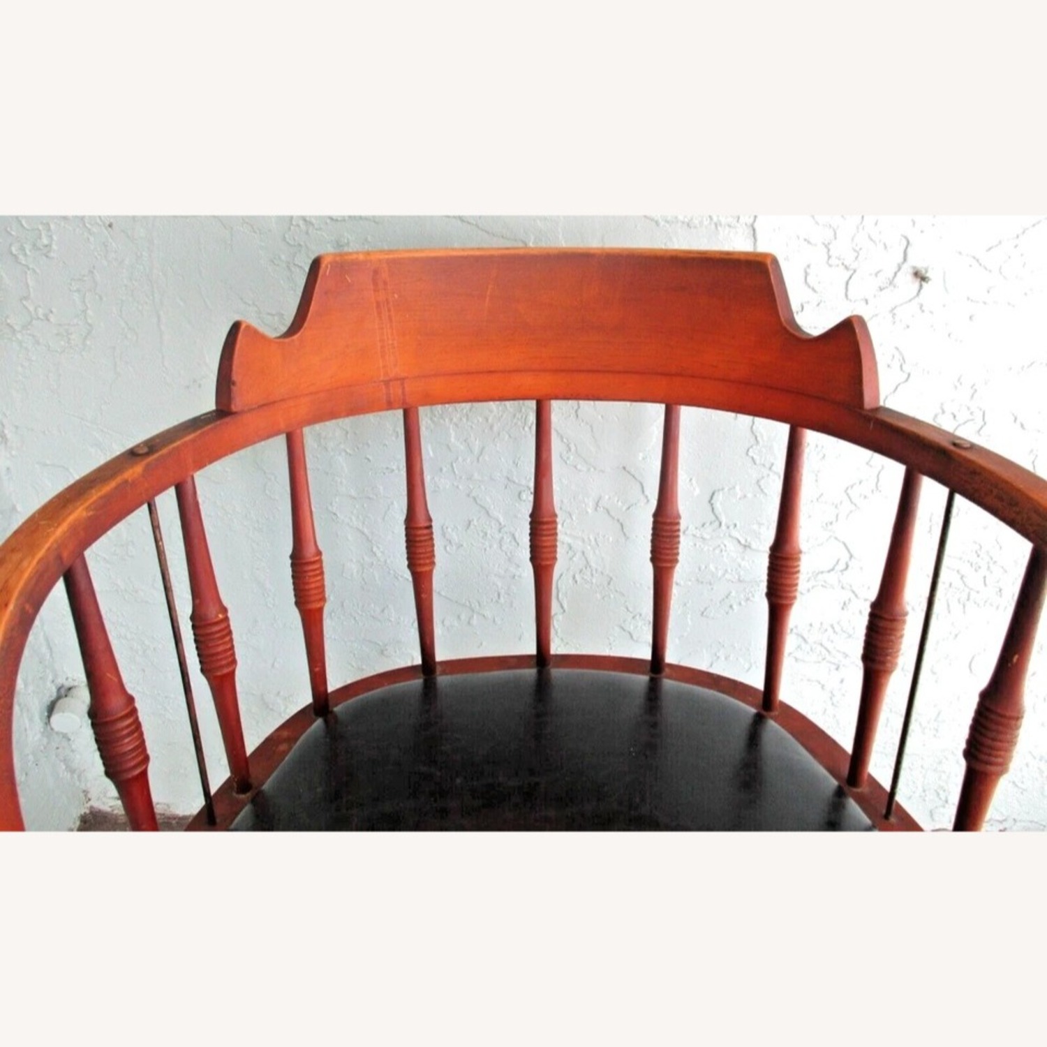 Matched Pair of Vintage 1958 Kipp Stewart Chairs - image-4