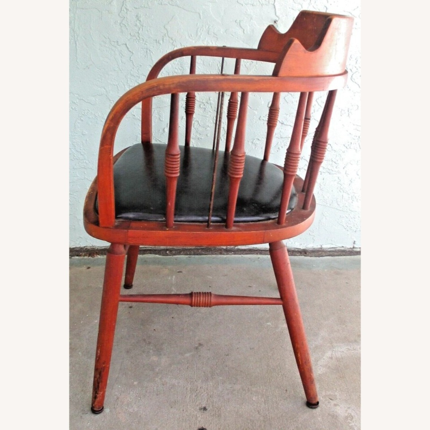 Matched Pair of Vintage 1958 Kipp Stewart Chairs - image-6