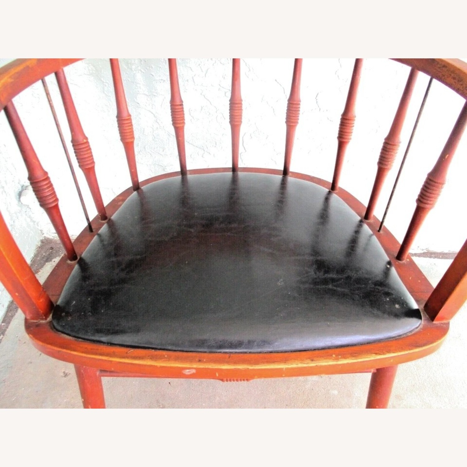 Matched Pair of Vintage 1958 Kipp Stewart Chairs - image-5