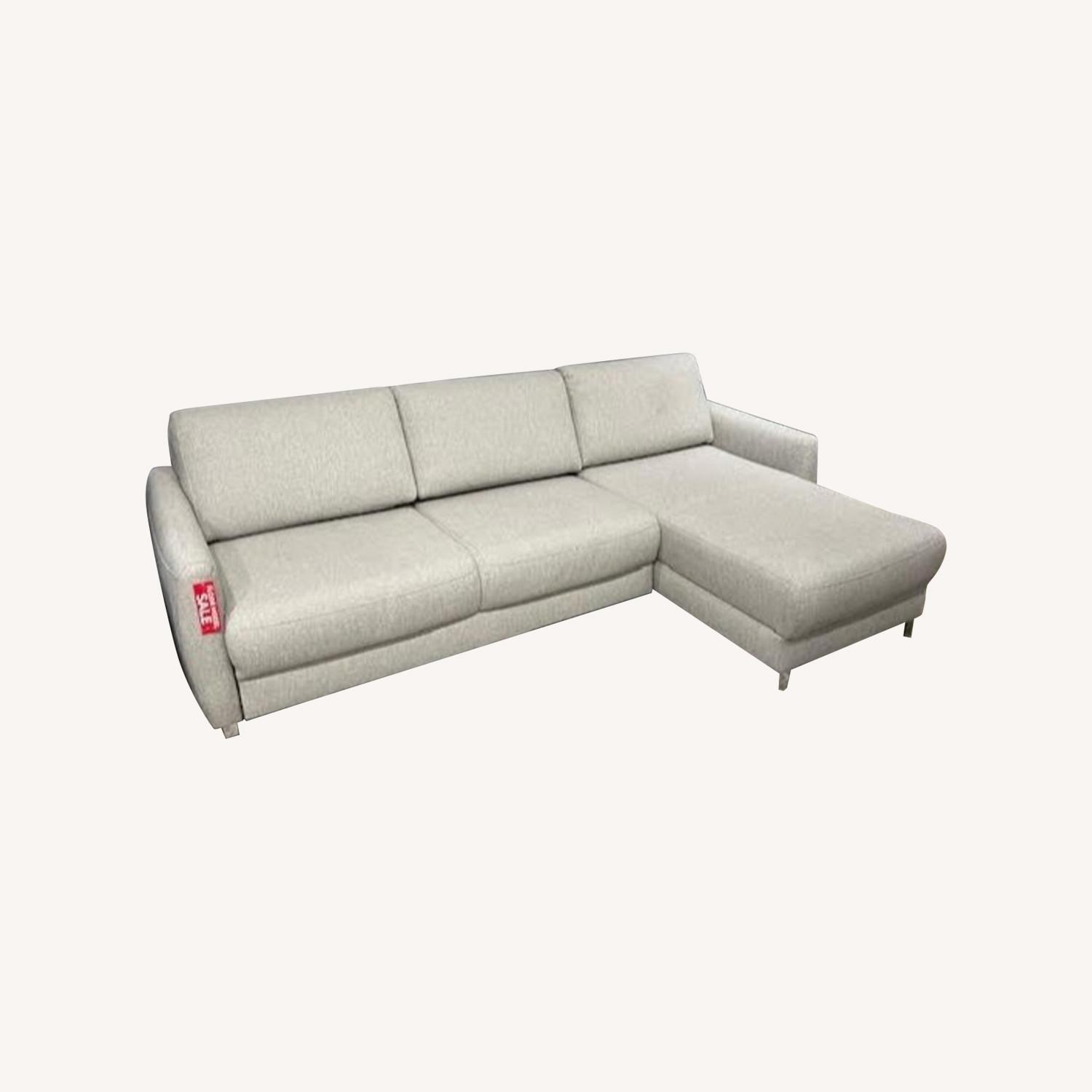 Sleeper with Chaise - image-0