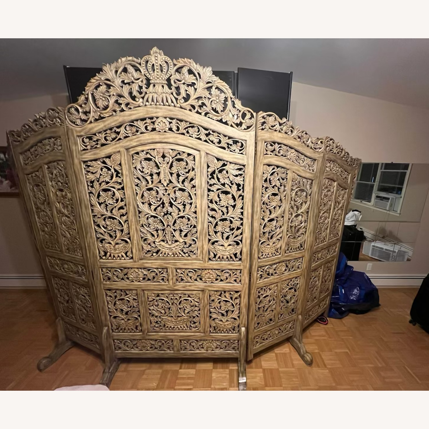 Vintage Ornate Custom Room Divider - image-9
