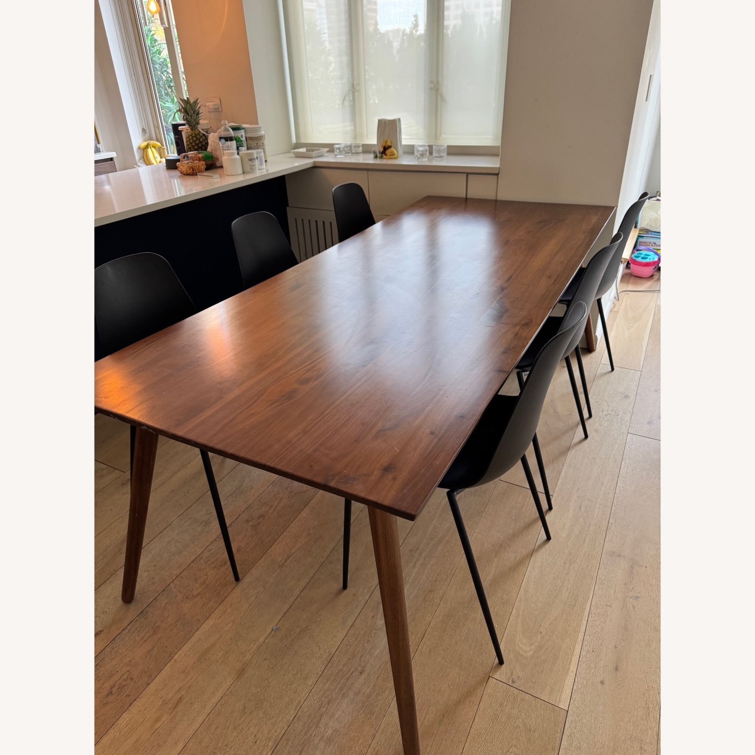 Article Seno Dining Table Solid Wood - image-1