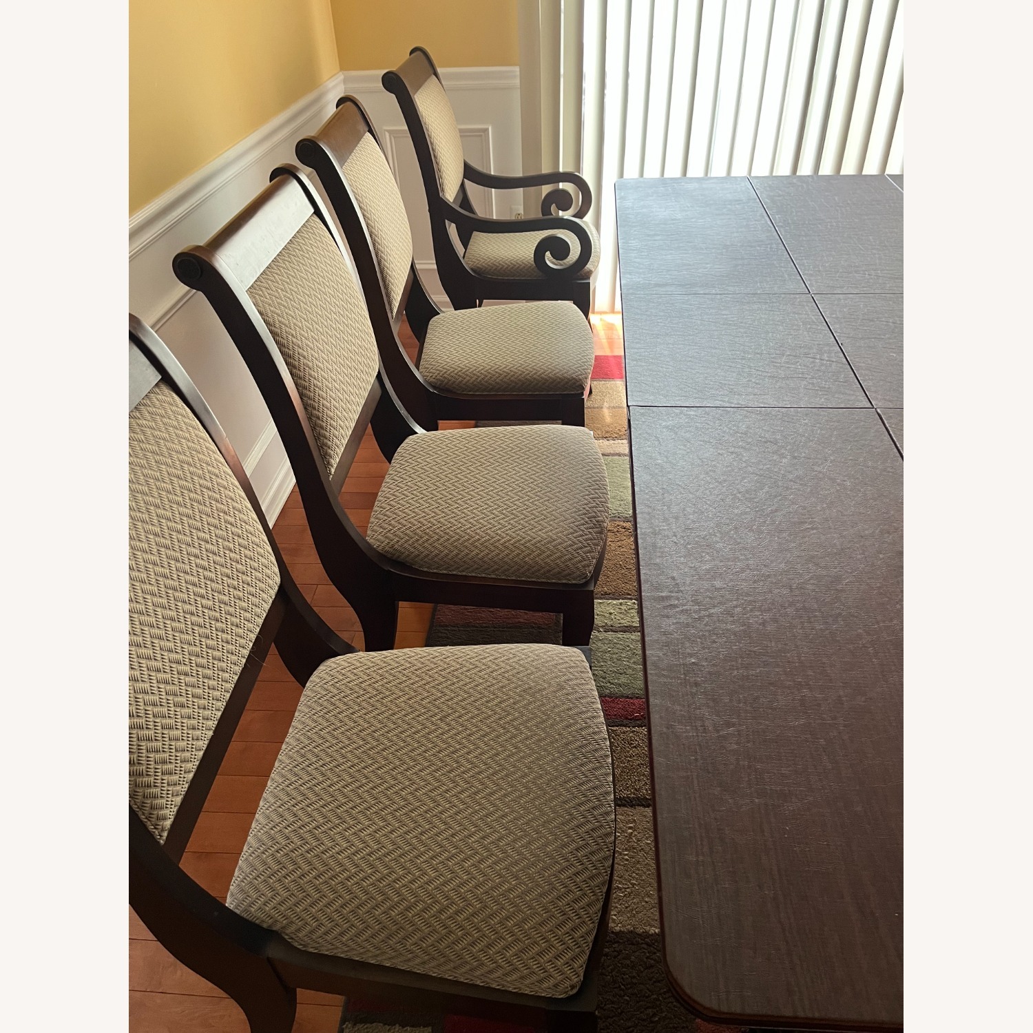 Bassett Dining Room Table Seats 8 - image-6