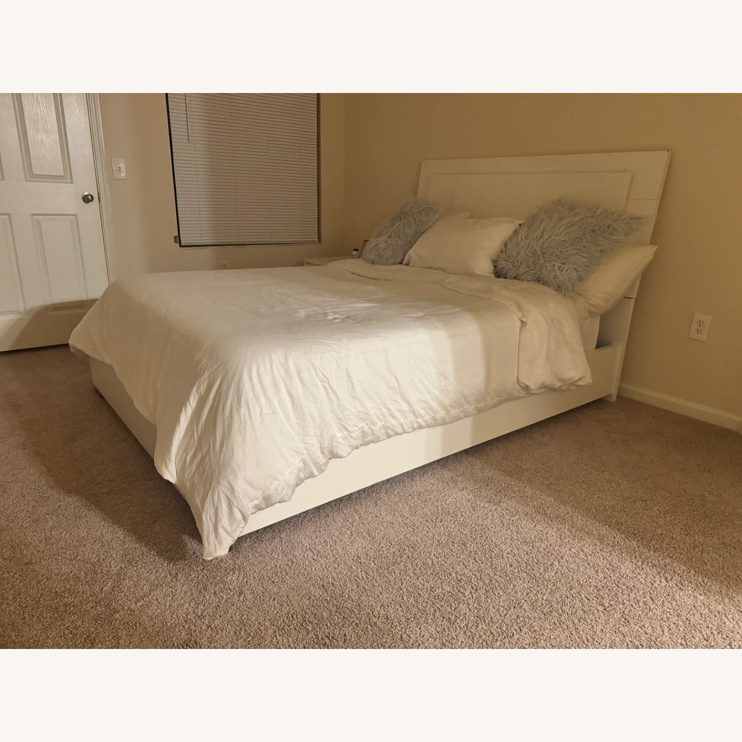 Luma Vista 3Pc Queen Bed - image-2