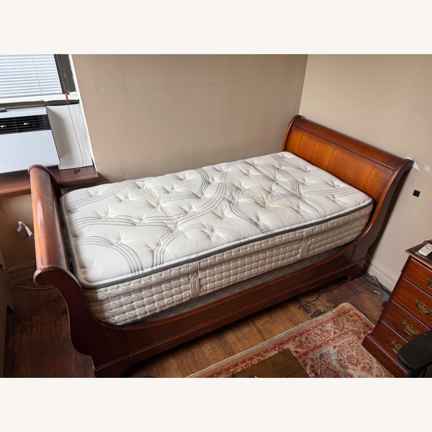 ABC Carpet and Home Daybed from the 90s - image-2