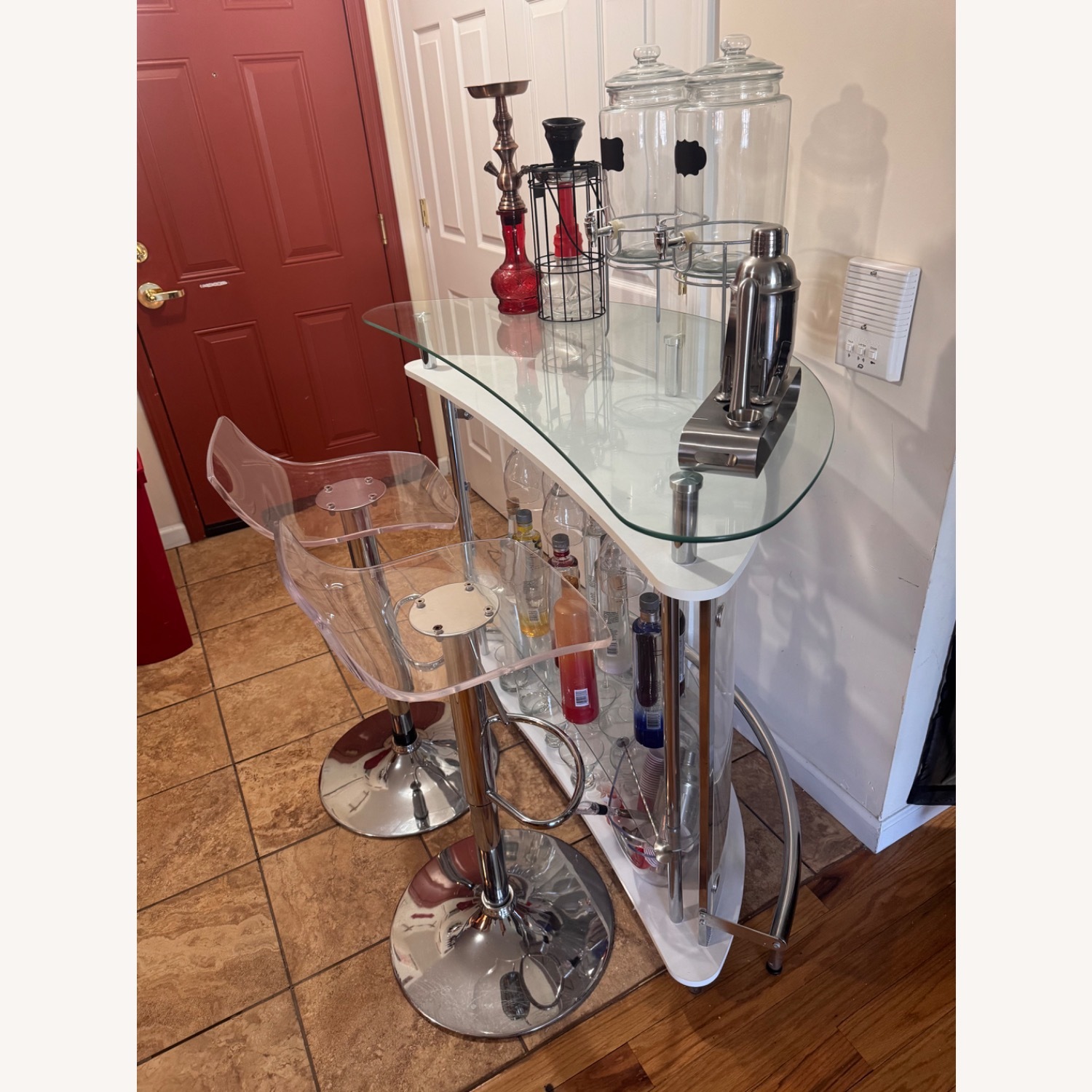 Clear Bar Table Everything INCL - image-1
