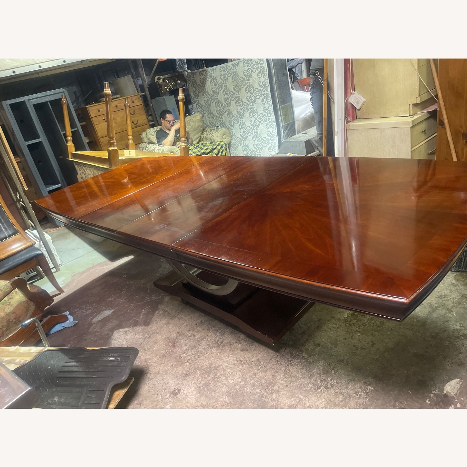 Bernhardt “Paris” Dining set - image-3