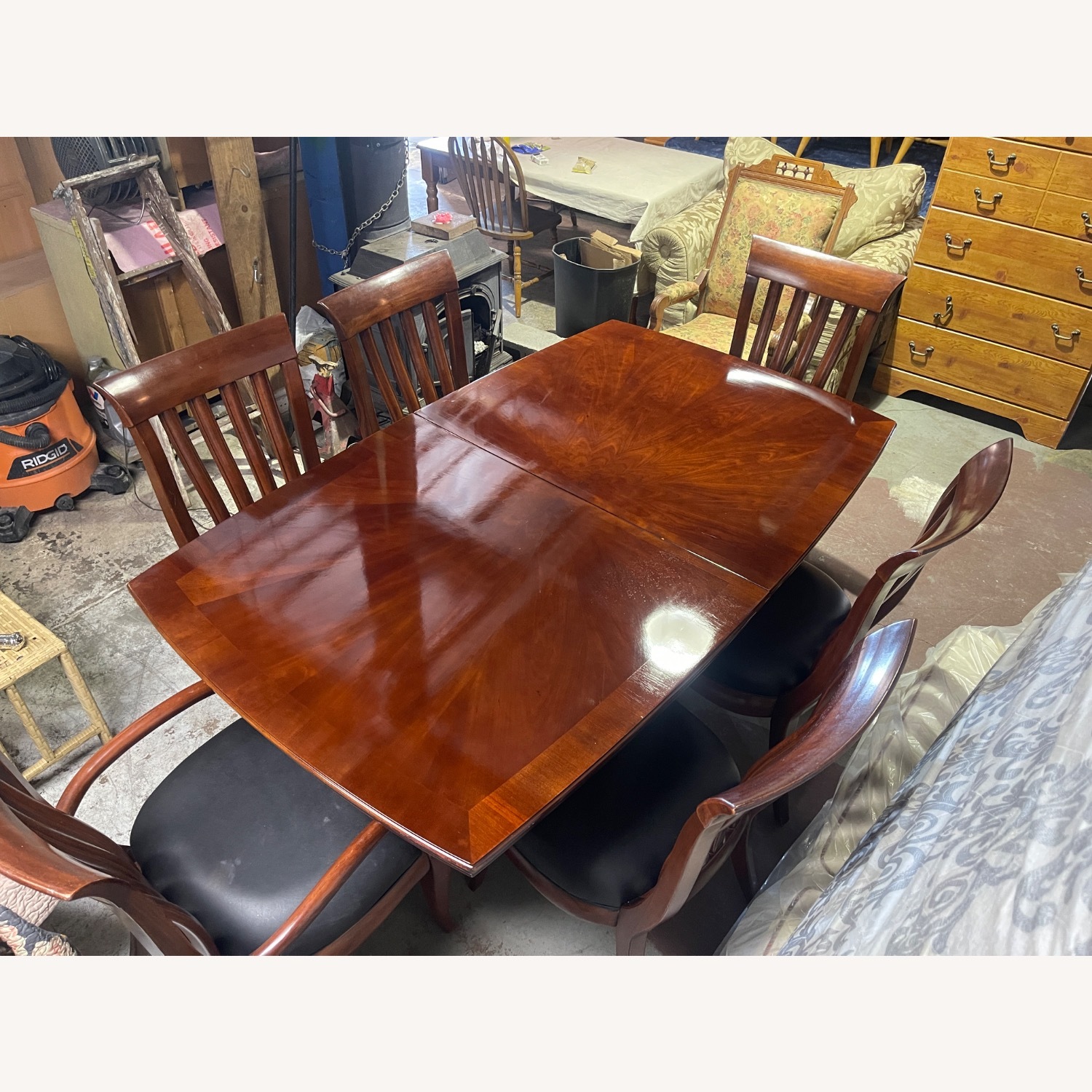 Bernhardt “Paris” Dining set - image-2